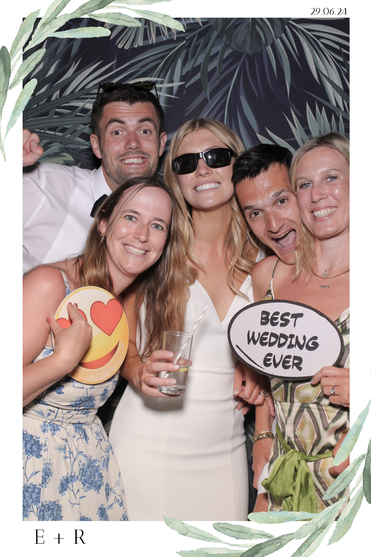 Ellie & Rob - Selfie Mirror | View more photos from the event at gallery.freshbooths.com/u/FreshBooths/Ellie-Rob-Selfie-Mirror