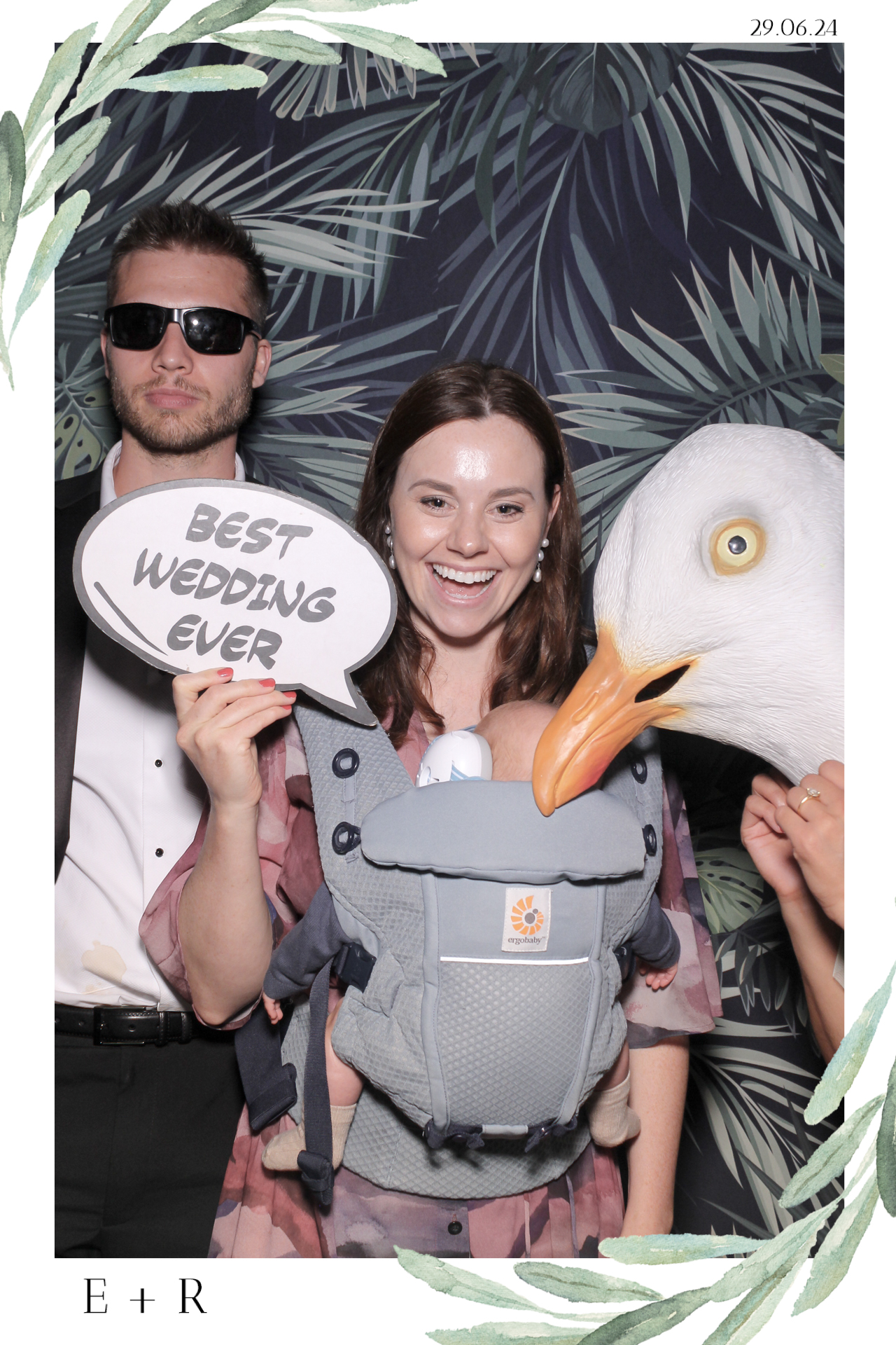 Ellie & Rob - Selfie Mirror | View more photos from the event at gallery.freshbooths.com/u/FreshBooths/Ellie-Rob-Selfie-Mirror