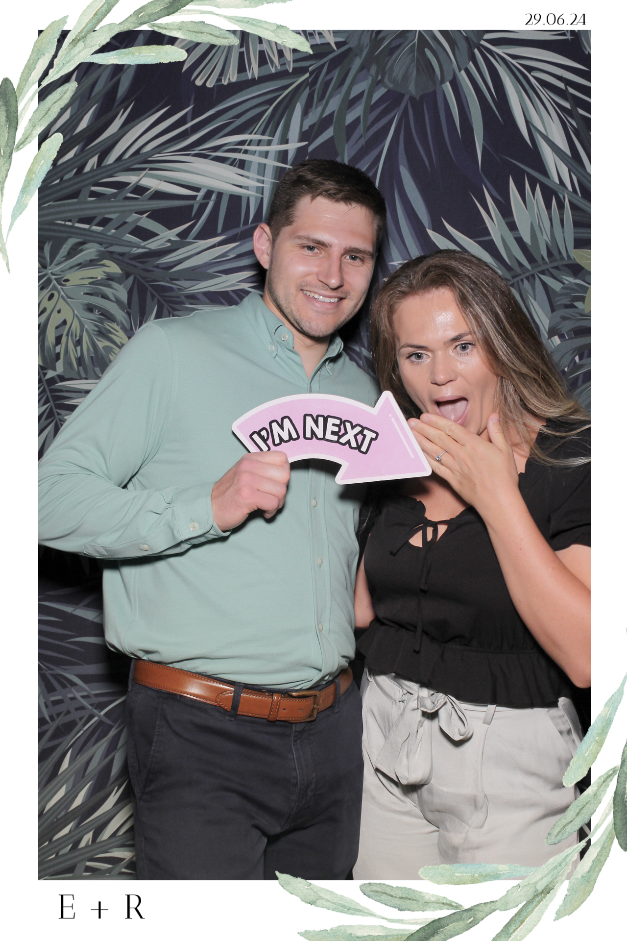 Ellie & Rob - Selfie Mirror | View more photos from the event at gallery.freshbooths.com/u/FreshBooths/Ellie-Rob-Selfie-Mirror