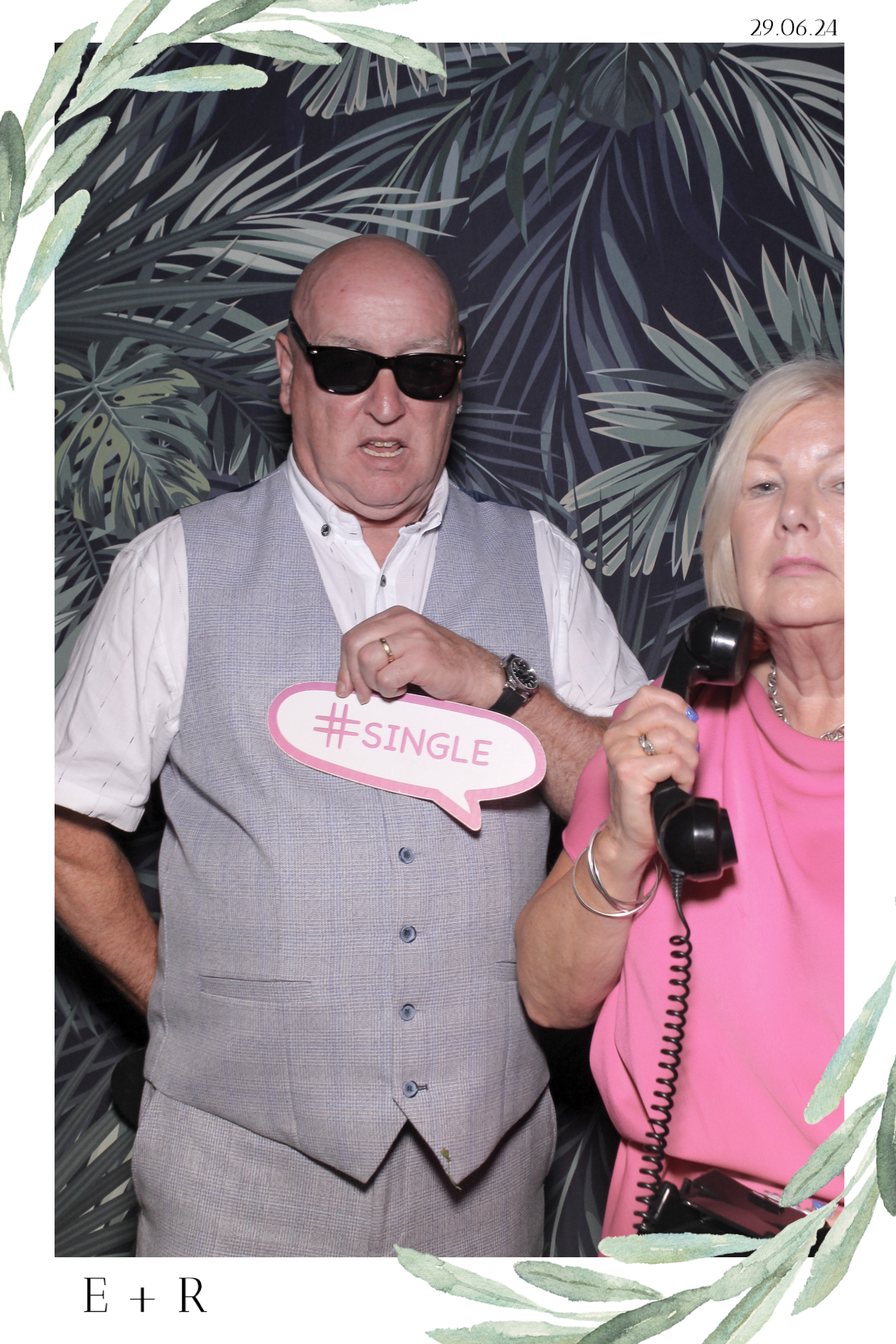 Ellie & Rob - Selfie Mirror | View more photos from the event at gallery.freshbooths.com/u/FreshBooths/Ellie-Rob-Selfie-Mirror