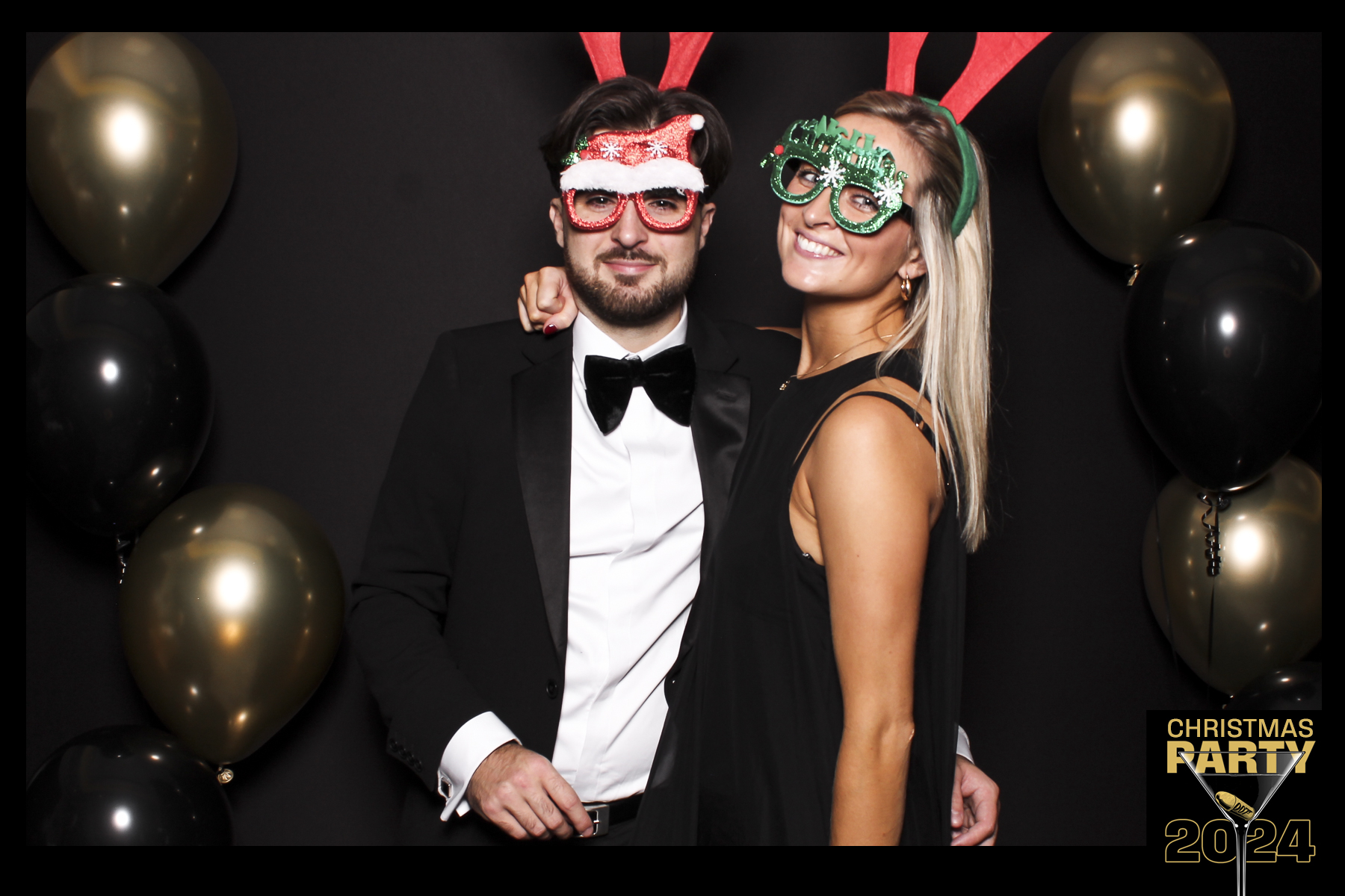 Global 4 Christmas Party 2024 | View more photos from the event at gallery.freshbooths.com/u/FreshBooths/Global-4-Christmas-Party-2024
