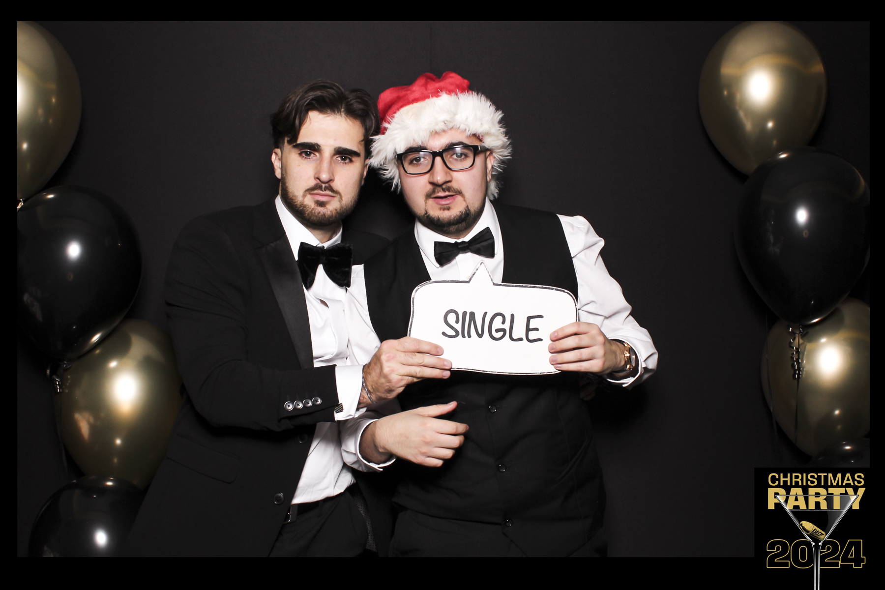 Global 4 Christmas Party 2024 | View more photos from the event at gallery.freshbooths.com/u/FreshBooths/Global-4-Christmas-Party-2024