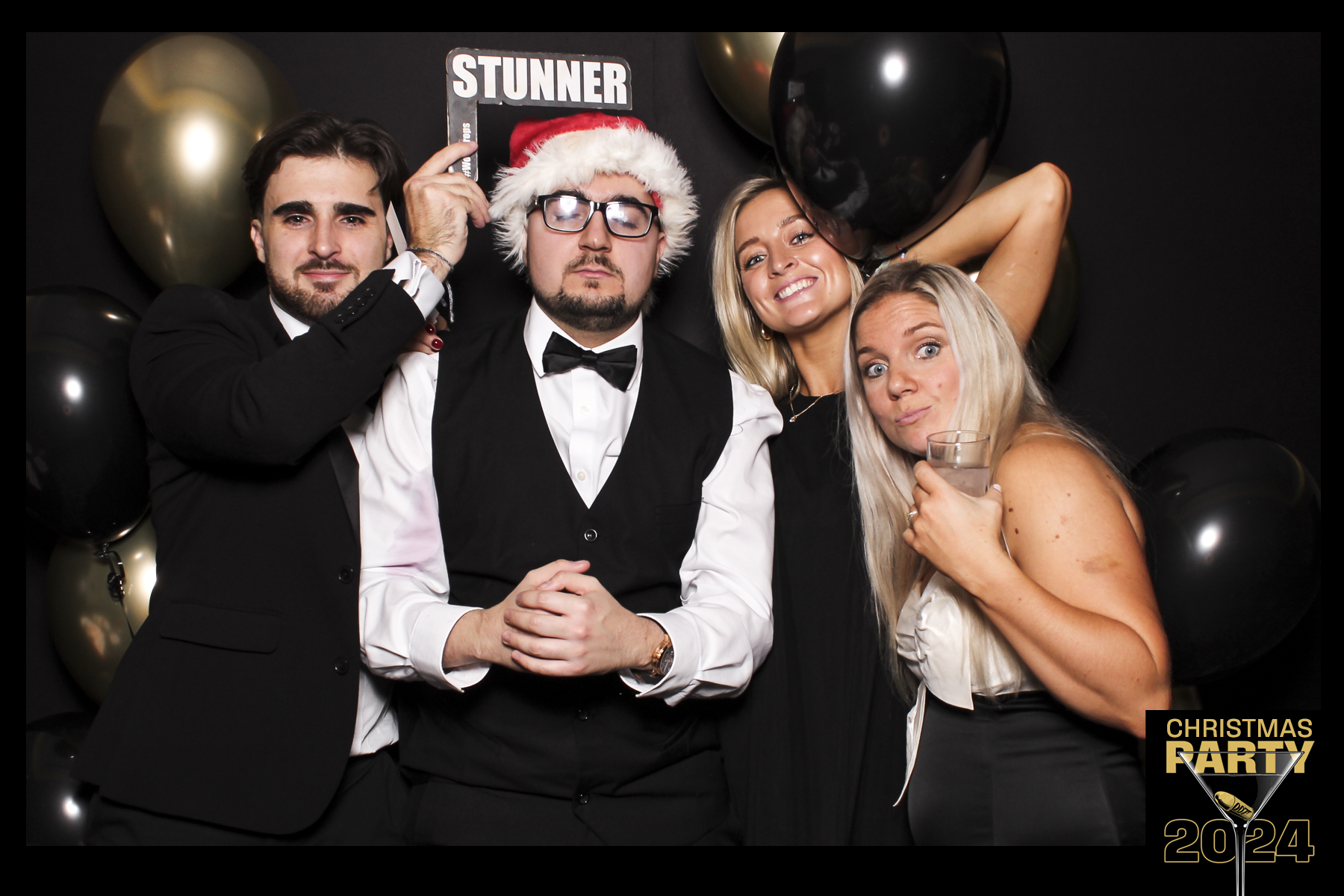 Global 4 Christmas Party 2024 | View more photos from the event at gallery.freshbooths.com/u/FreshBooths/Global-4-Christmas-Party-2024