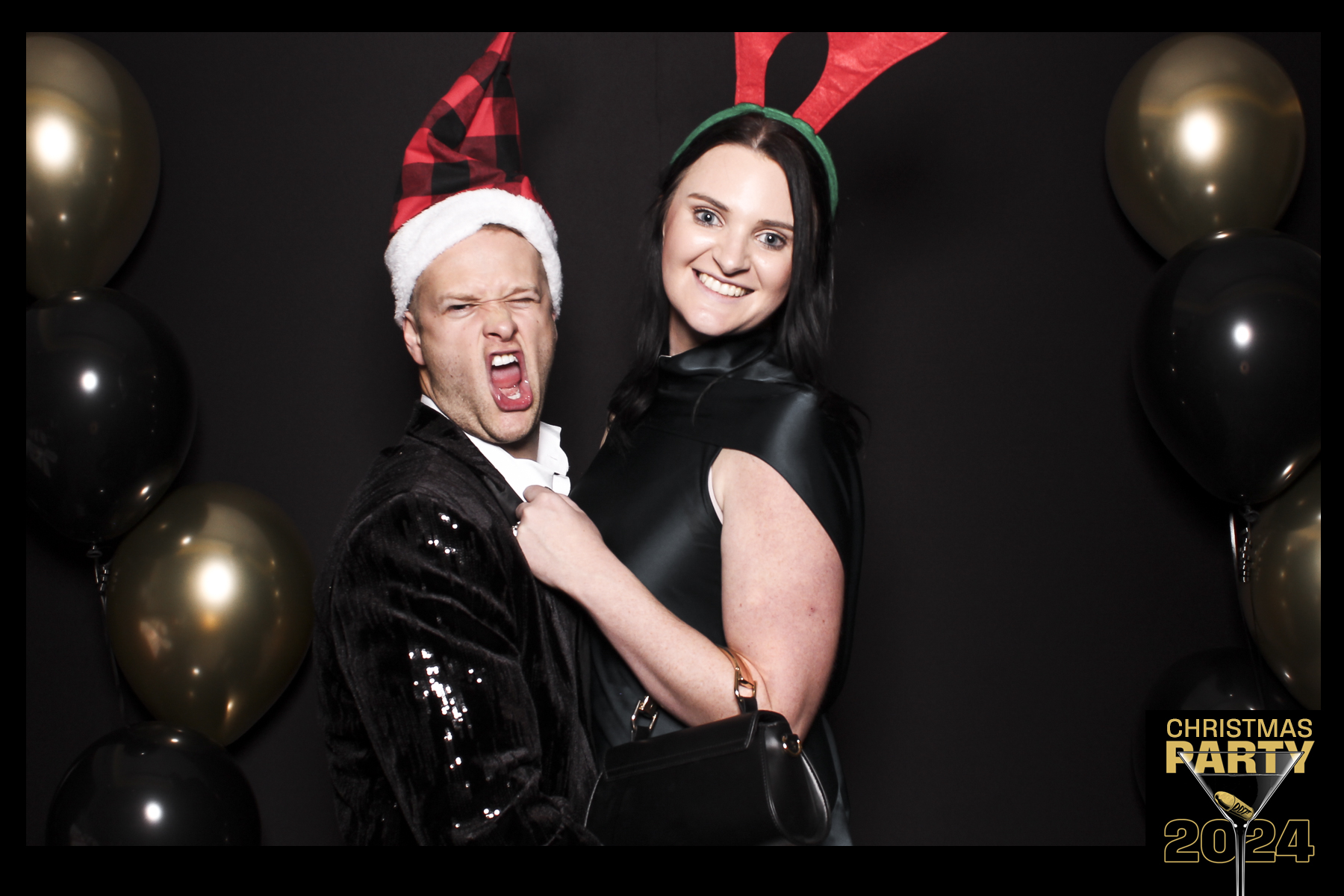 Global 4 Christmas Party 2024 | View more photos from the event at gallery.freshbooths.com/u/FreshBooths/Global-4-Christmas-Party-2024