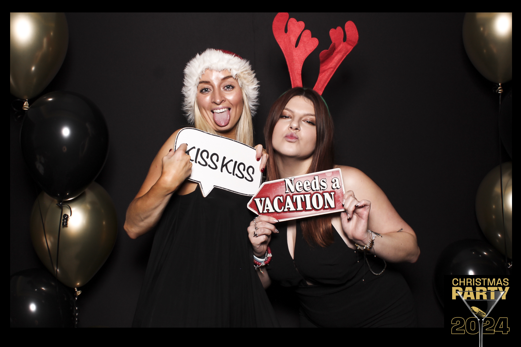 Global 4 Christmas Party 2024 | View more photos from the event at gallery.freshbooths.com/u/FreshBooths/Global-4-Christmas-Party-2024