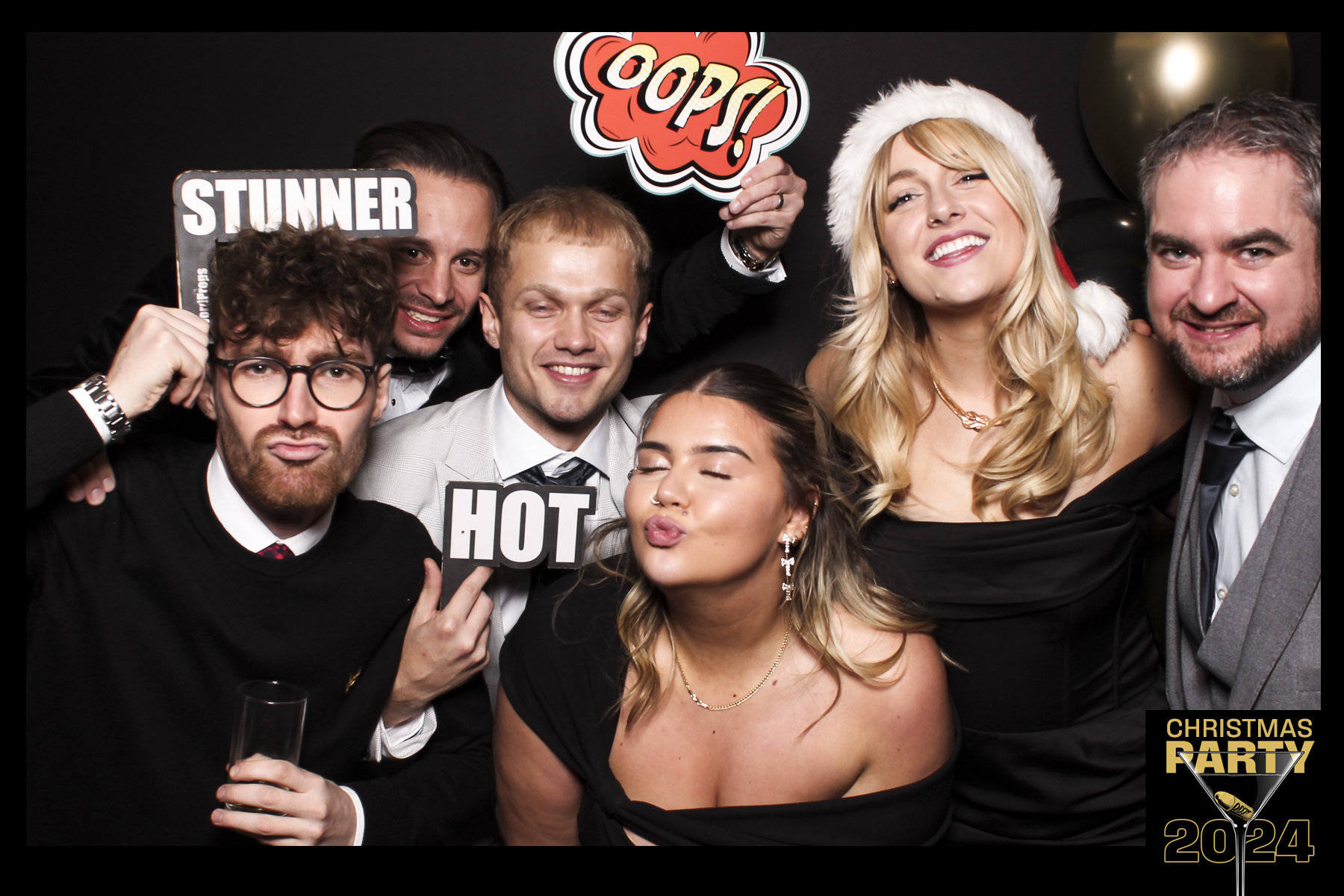 Global 4 Christmas Party 2024 | View more photos from the event at gallery.freshbooths.com/u/FreshBooths/Global-4-Christmas-Party-2024