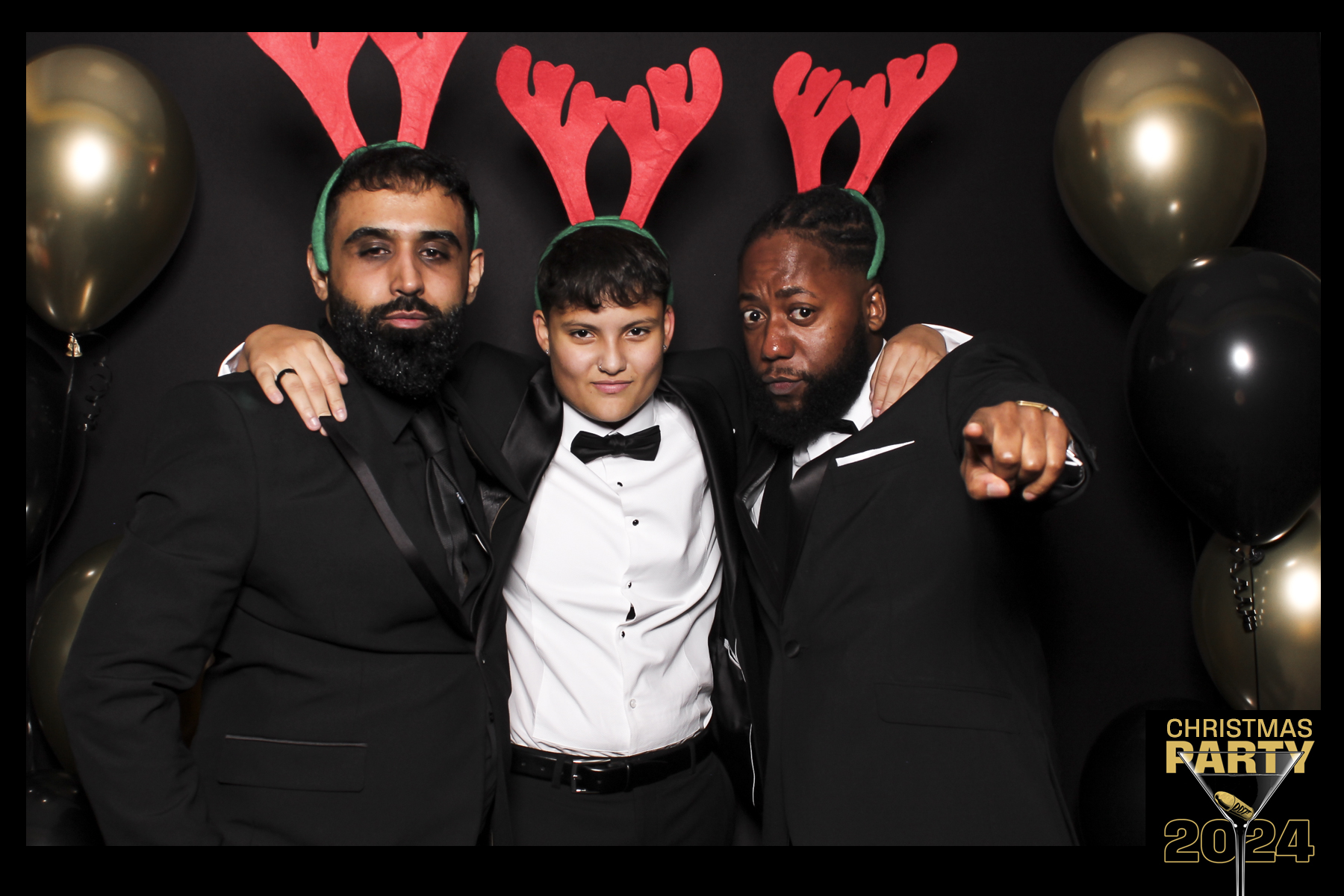 Global 4 Christmas Party 2024 | View more photos from the event at gallery.freshbooths.com/u/FreshBooths/Global-4-Christmas-Party-2024