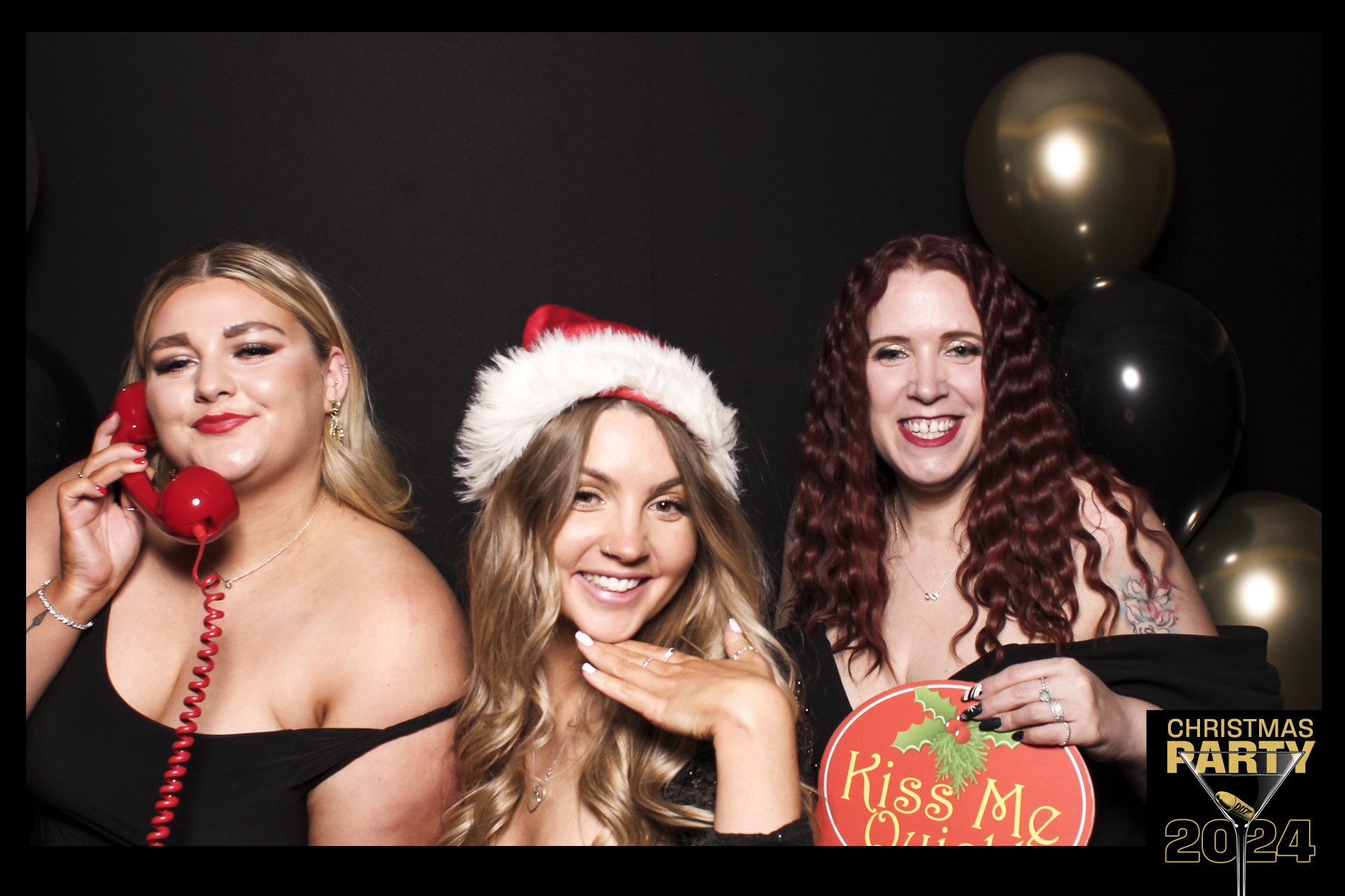 Global 4 Christmas Party 2024 | View more photos from the event at gallery.freshbooths.com/u/FreshBooths/Global-4-Christmas-Party-2024