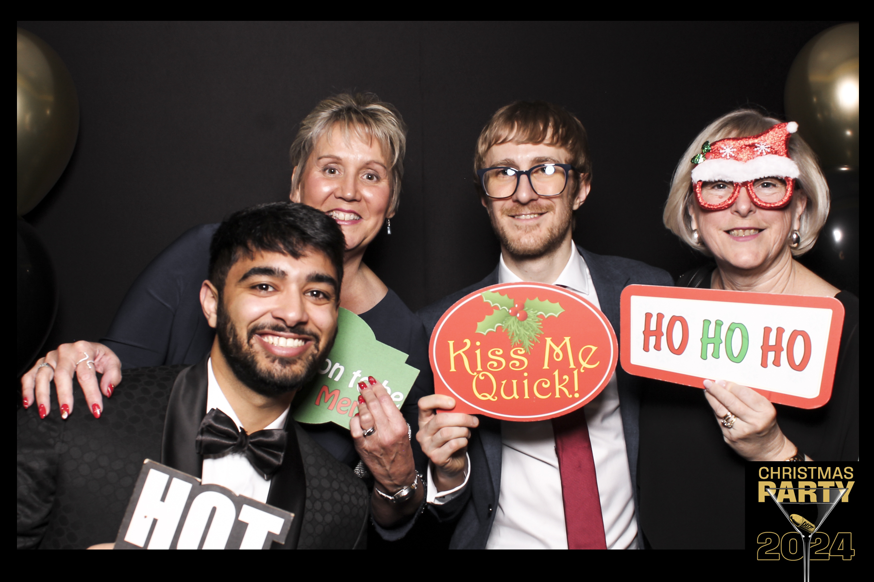 Global 4 Christmas Party 2024 | View more photos from the event at gallery.freshbooths.com/u/FreshBooths/Global-4-Christmas-Party-2024