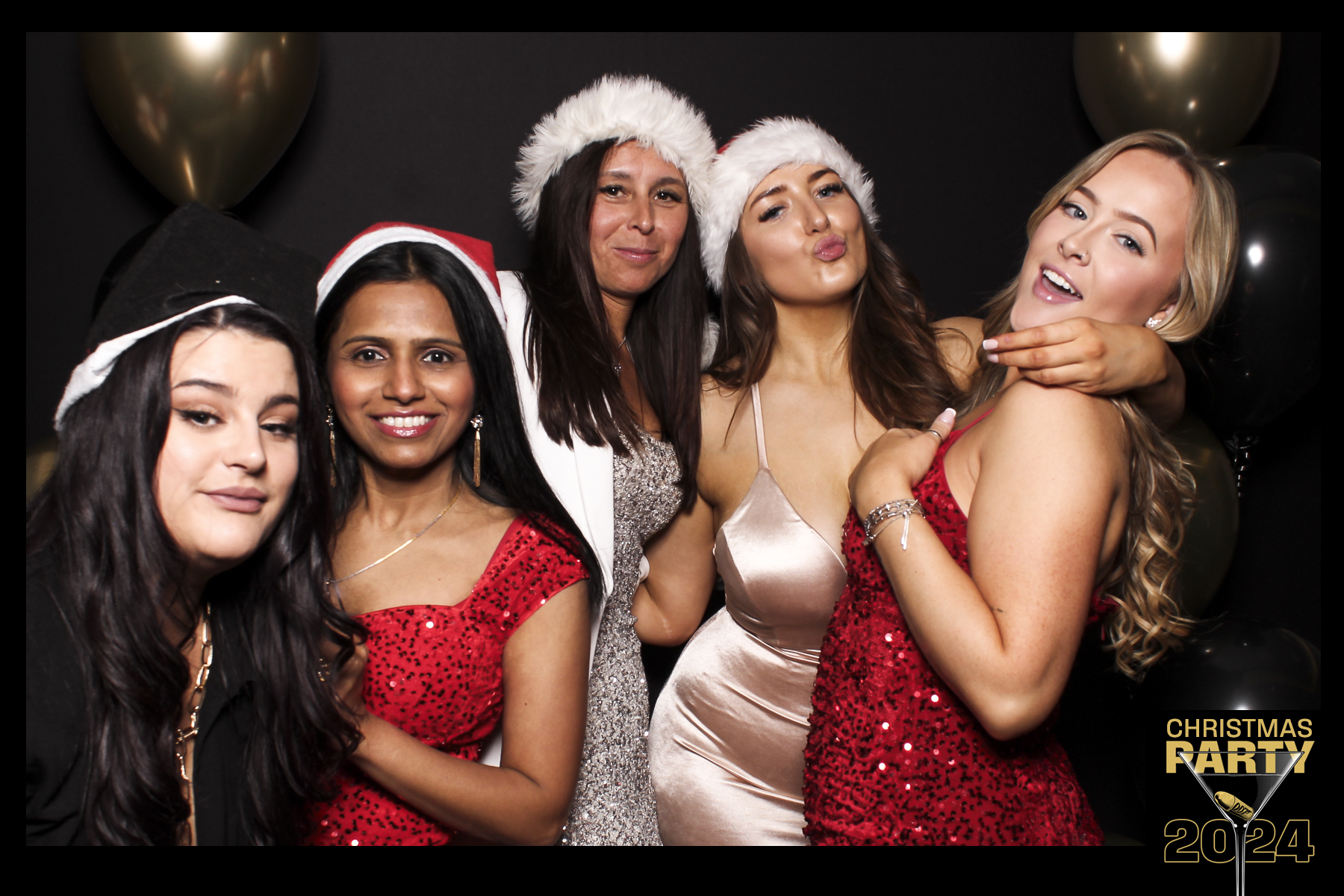 Global 4 Christmas Party 2024 | View more photos from the event at gallery.freshbooths.com/u/FreshBooths/Global-4-Christmas-Party-2024