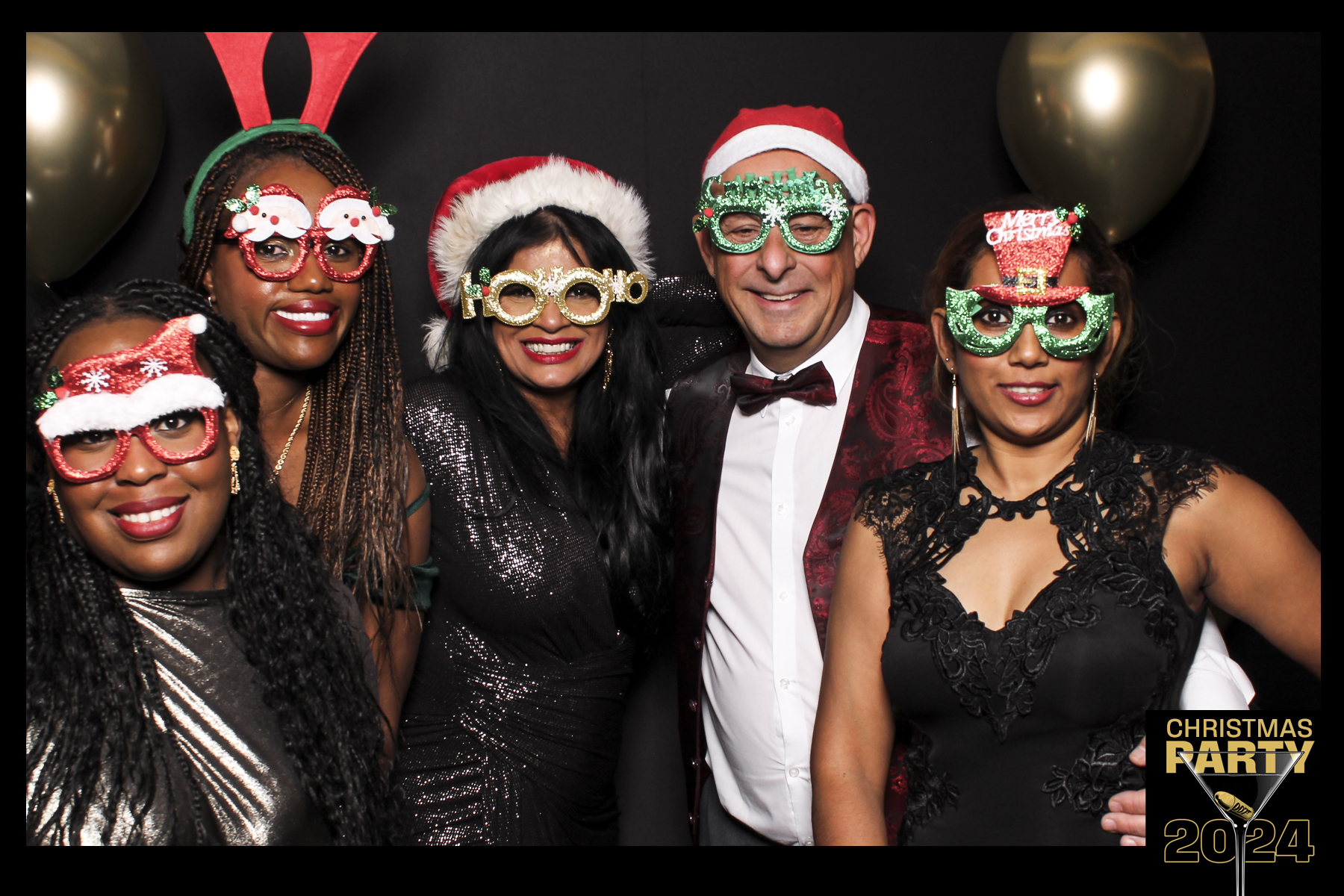 Global 4 Christmas Party 2024 | View more photos from the event at gallery.freshbooths.com/u/FreshBooths/Global-4-Christmas-Party-2024