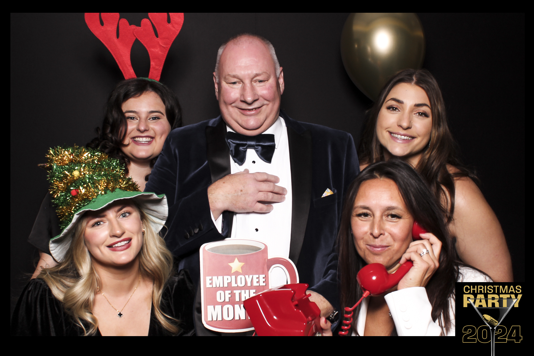 Global 4 Christmas Party 2024 | View more photos from the event at gallery.freshbooths.com/u/FreshBooths/Global-4-Christmas-Party-2024