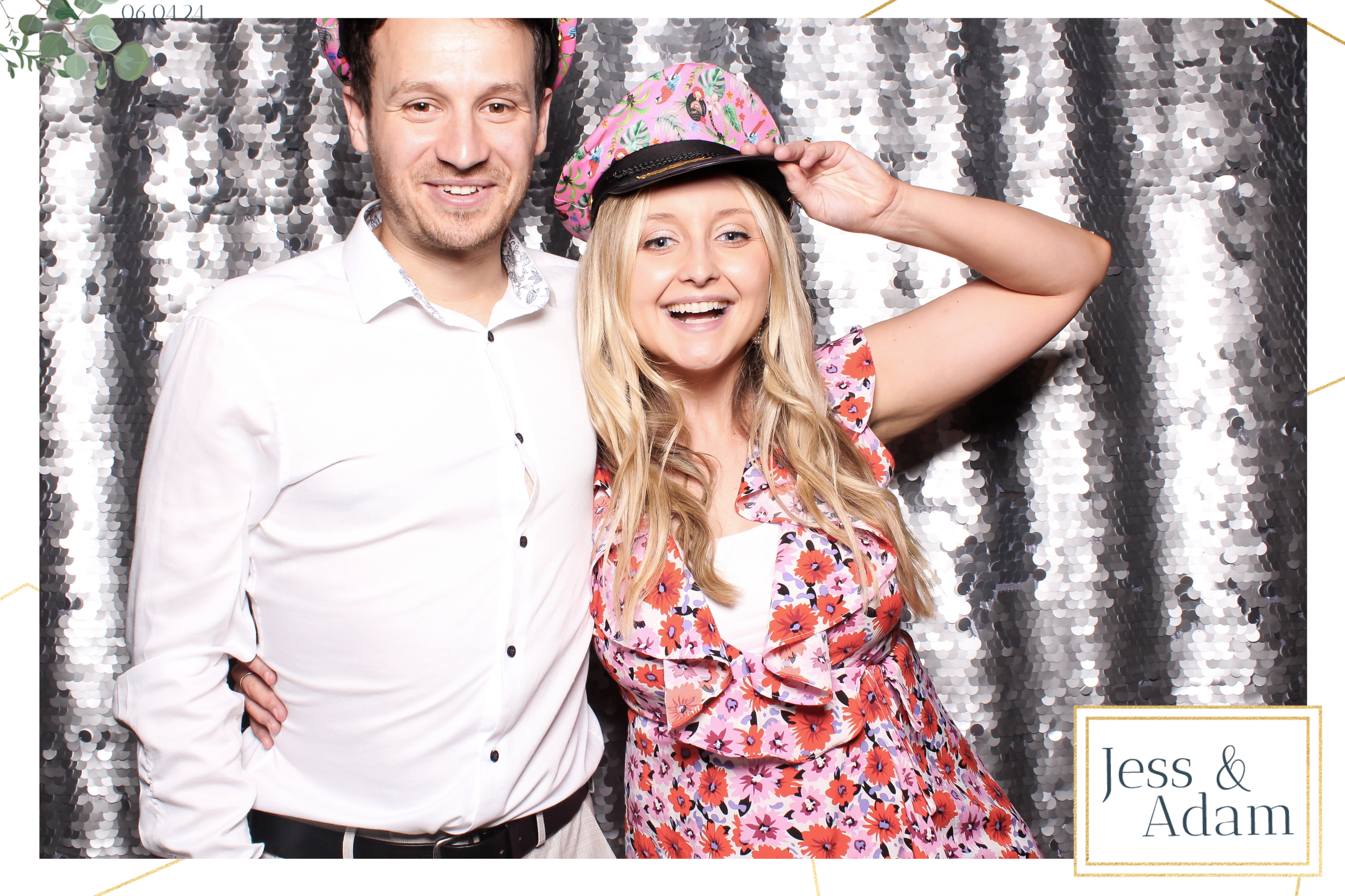 Jess and Adam - Classic Open Booth | View more photos from the event at gallery.freshbooths.com/u/FreshBooths/Jess-and-Adam-Classic-Open-Booth