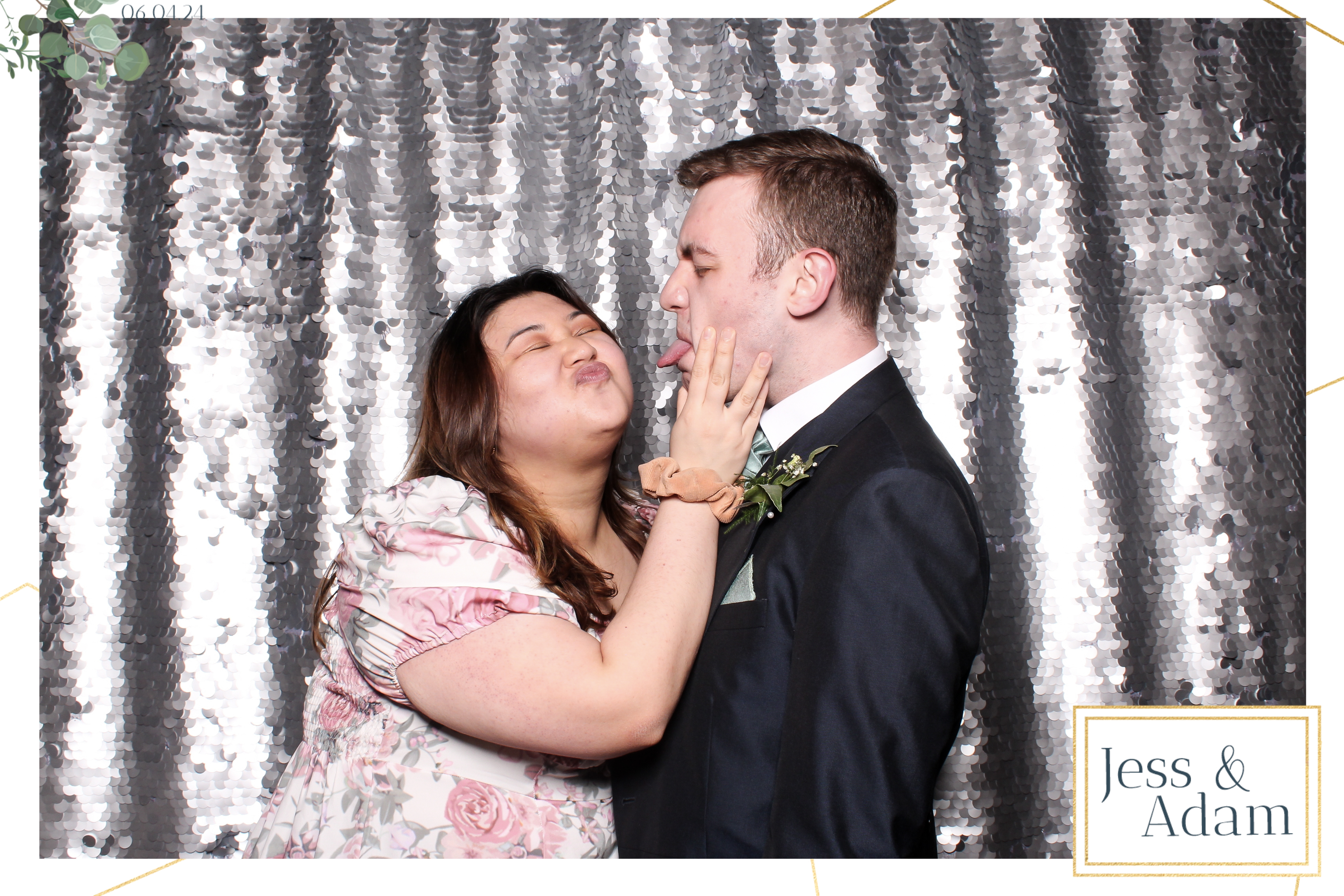 Jess and Adam - Classic Open Booth | View more photos from the event at gallery.freshbooths.com/u/FreshBooths/Jess-and-Adam-Classic-Open-Booth