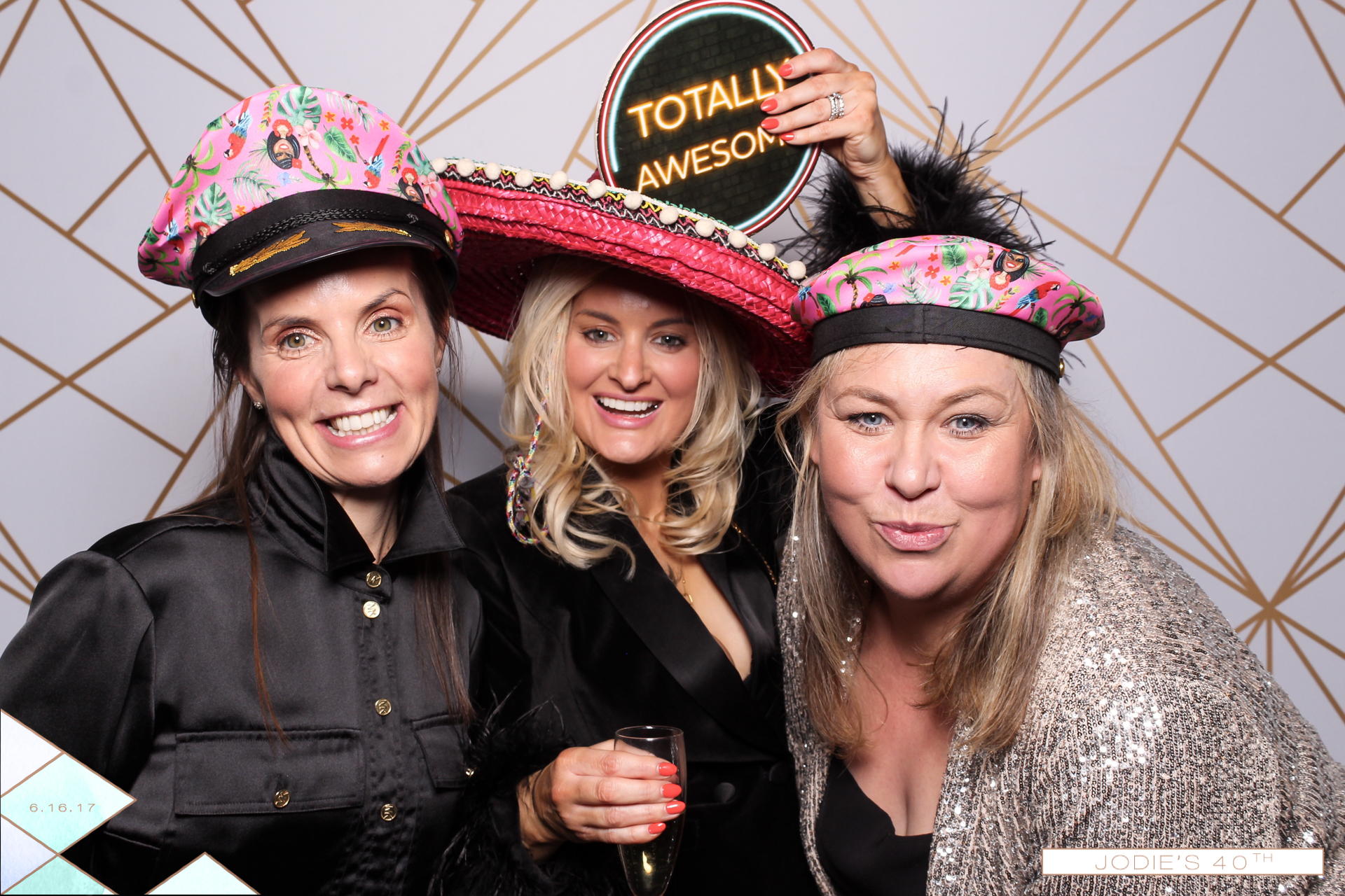 Jodie's 40th Birthday - Classic Open | View more photos from the event at gallery.freshbooths.com/u/FreshBooths/Jodies-40th-Birthday-Classic-Open