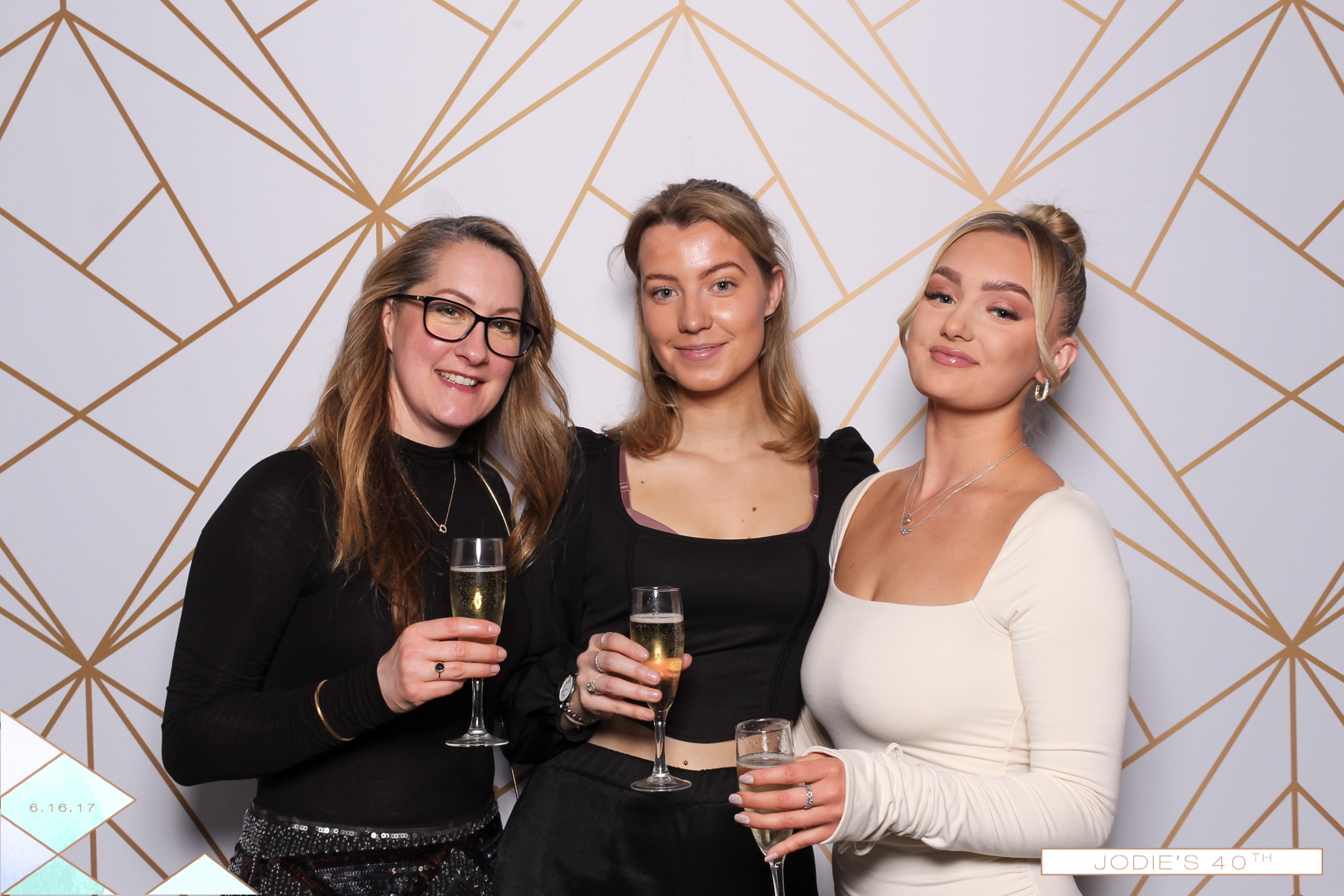 Jodie's 40th Birthday - Classic Open | View more photos from the event at gallery.freshbooths.com/u/FreshBooths/Jodies-40th-Birthday-Classic-Open