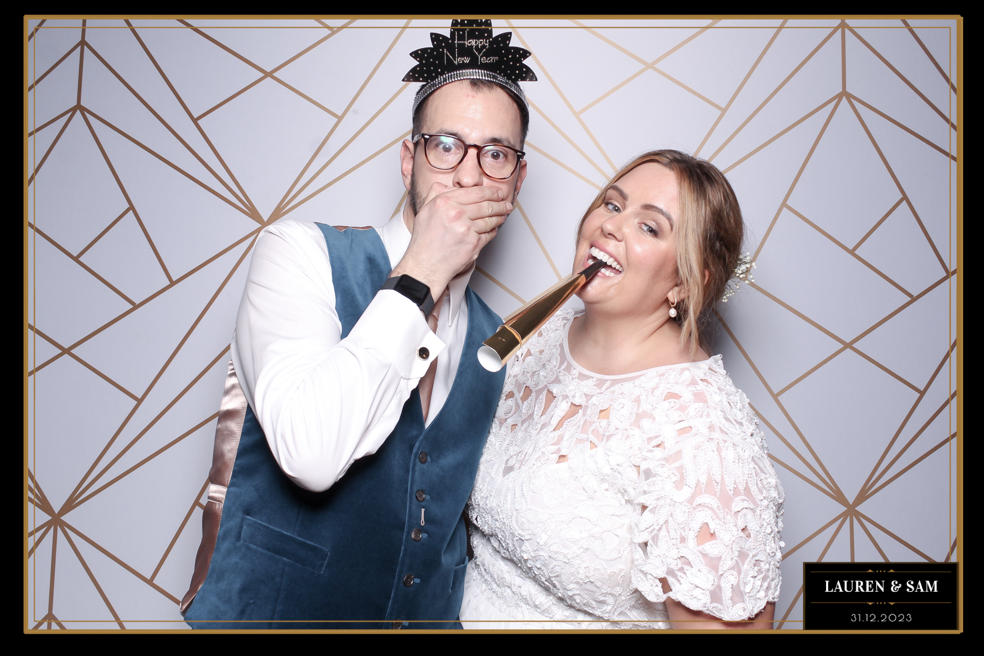 Lauren & Sam Wedding NYE | View more photos from the event at gallery.freshbooths.com/u/FreshBooths/Lauren-Sam-Wedding-NYE