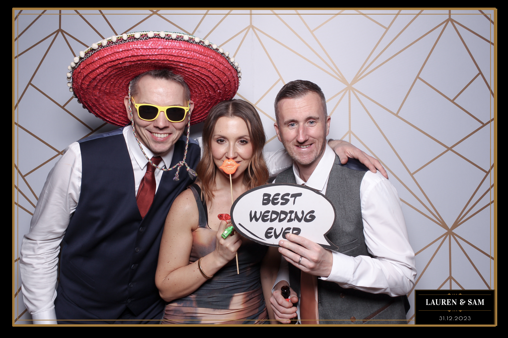 Lauren & Sam Wedding NYE | View more photos from the event at gallery.freshbooths.com/u/FreshBooths/Lauren-Sam-Wedding-NYE
