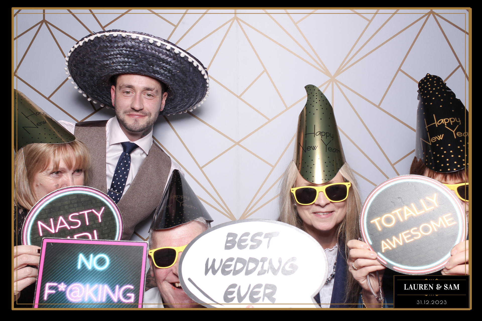 Lauren & Sam Wedding NYE | View more photos from the event at gallery.freshbooths.com/u/FreshBooths/Lauren-Sam-Wedding-NYE