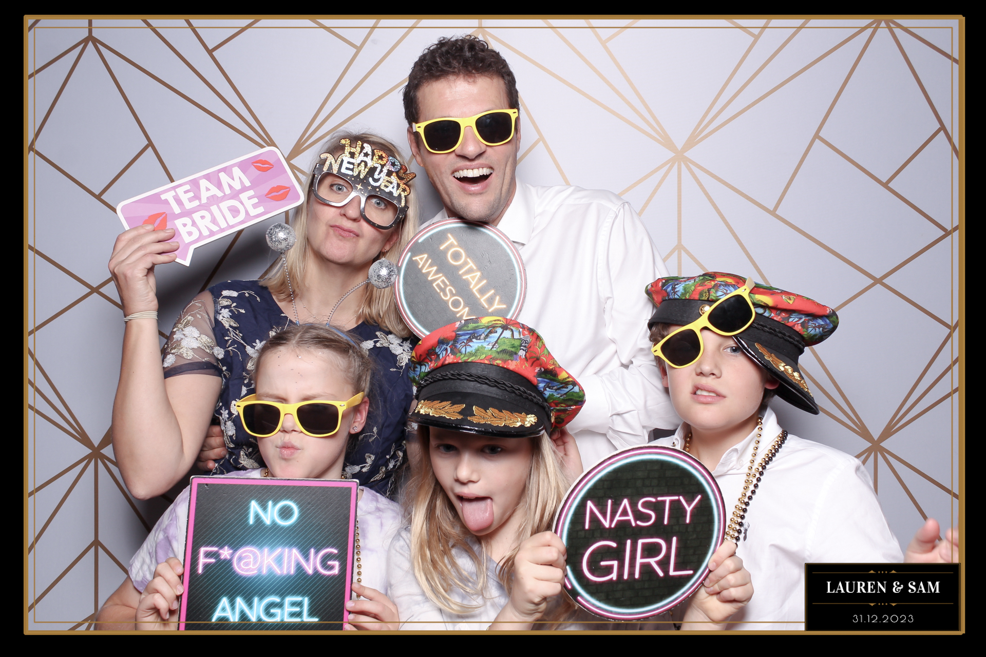 Lauren & Sam Wedding NYE | View more photos from the event at gallery.freshbooths.com/u/FreshBooths/Lauren-Sam-Wedding-NYE