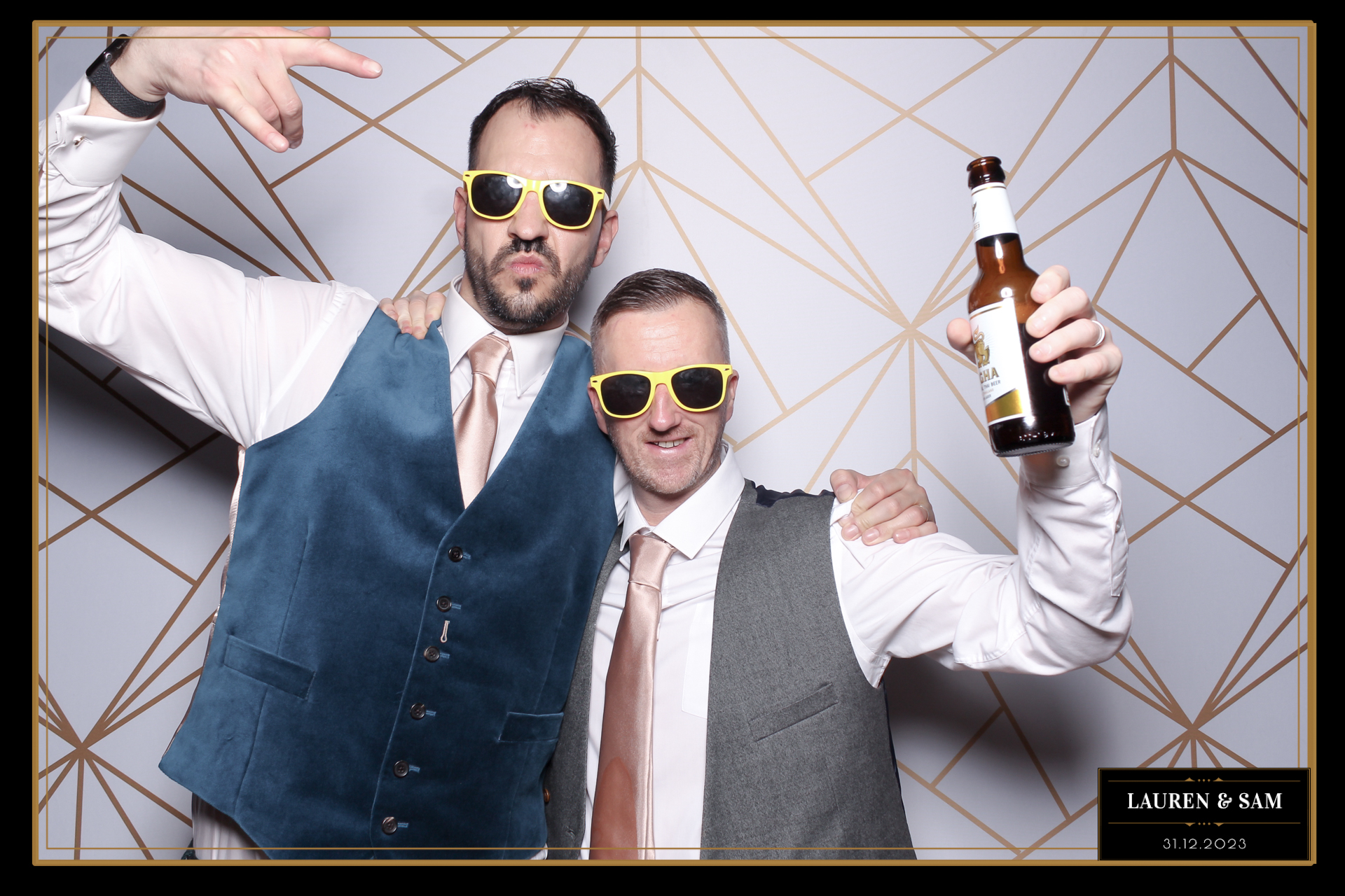 Lauren & Sam Wedding NYE | View more photos from the event at gallery.freshbooths.com/u/FreshBooths/Lauren-Sam-Wedding-NYE
