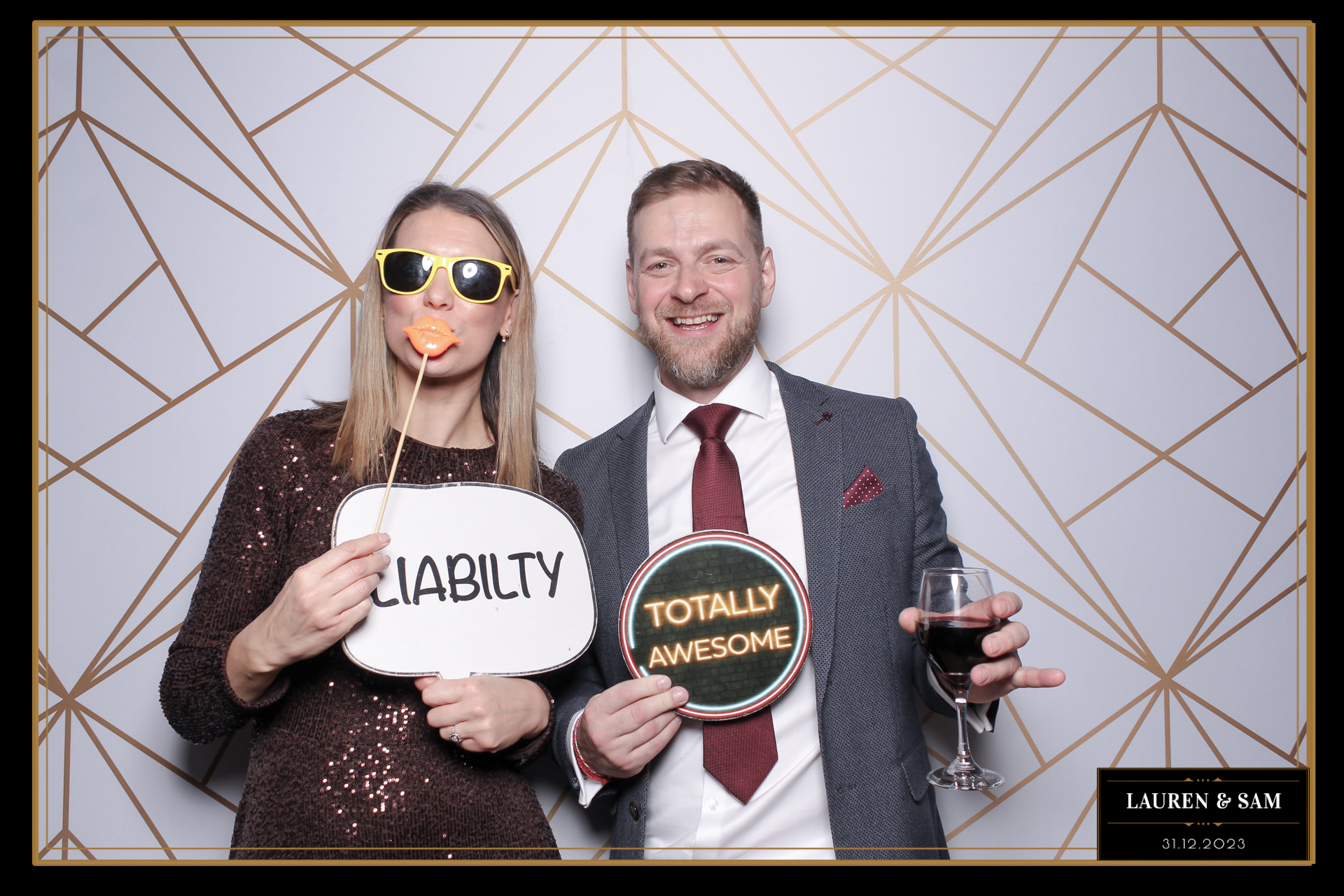Lauren & Sam Wedding NYE | View more photos from the event at gallery.freshbooths.com/u/FreshBooths/Lauren-Sam-Wedding-NYE