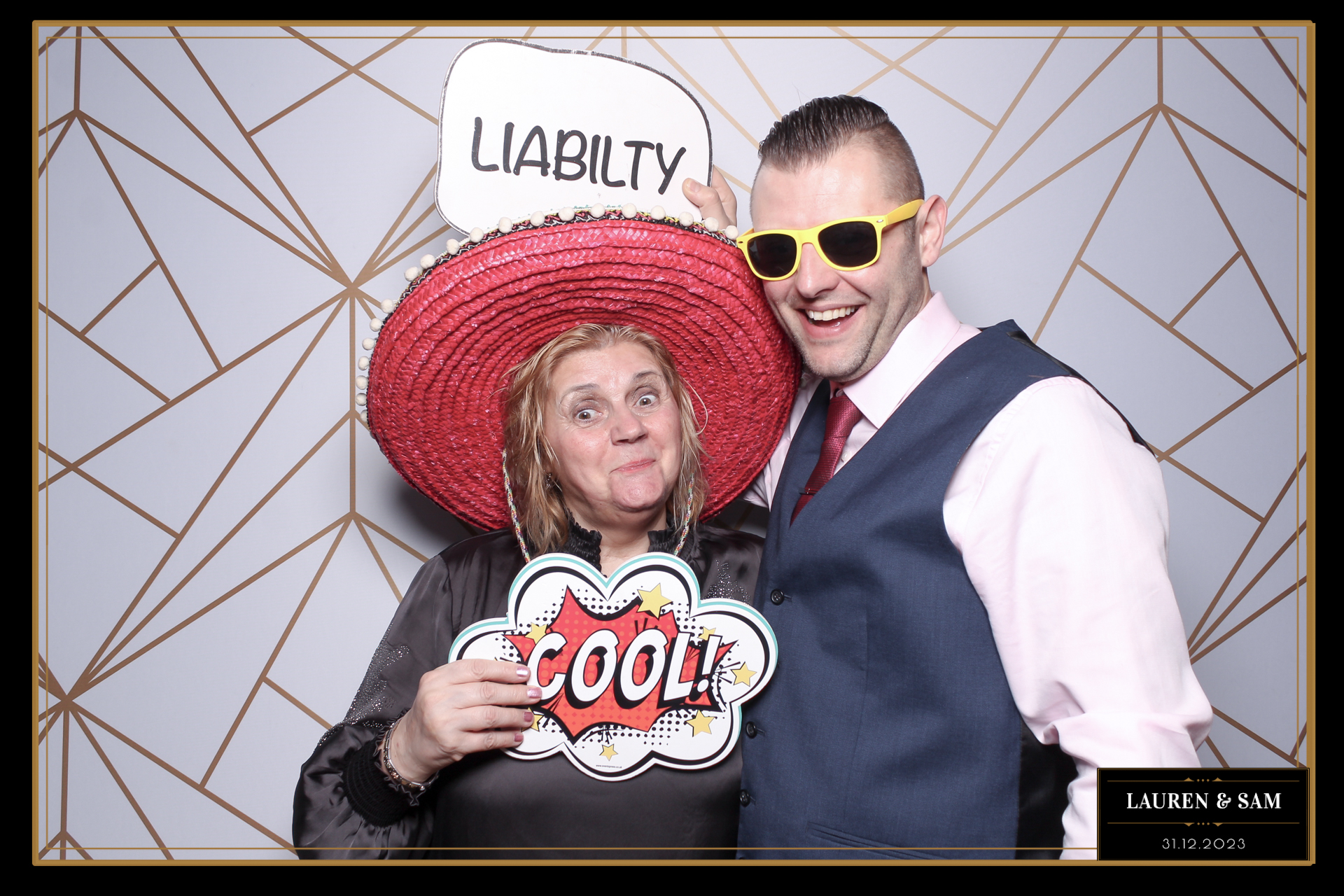 Lauren & Sam Wedding NYE | View more photos from the event at gallery.freshbooths.com/u/FreshBooths/Lauren-Sam-Wedding-NYE