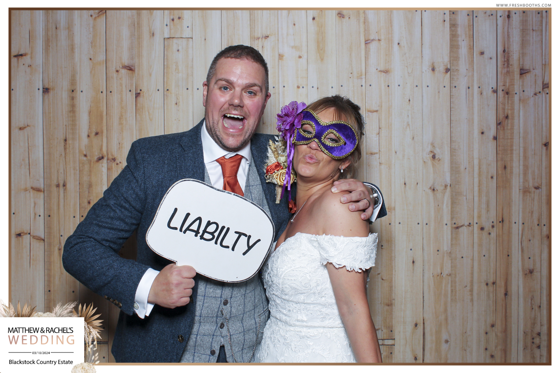 Matthew & Rachel - Classic Open Booth | View more photos from the event at gallery.freshbooths.com/u/FreshBooths/Matthew-Rachel-Classic-Open-Booth