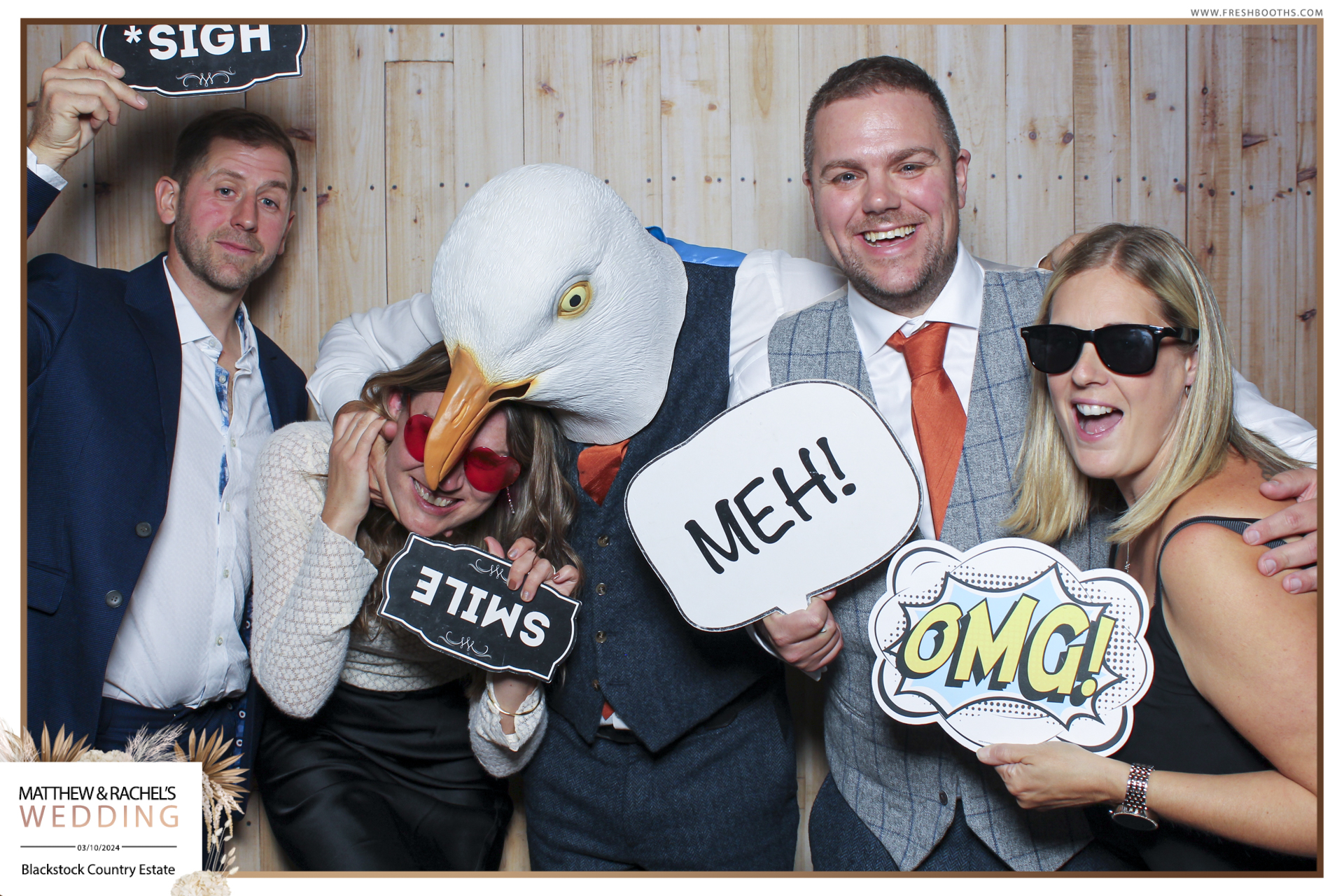 Matthew & Rachel - Classic Open Booth | View more photos from the event at gallery.freshbooths.com/u/FreshBooths/Matthew-Rachel-Classic-Open-Booth