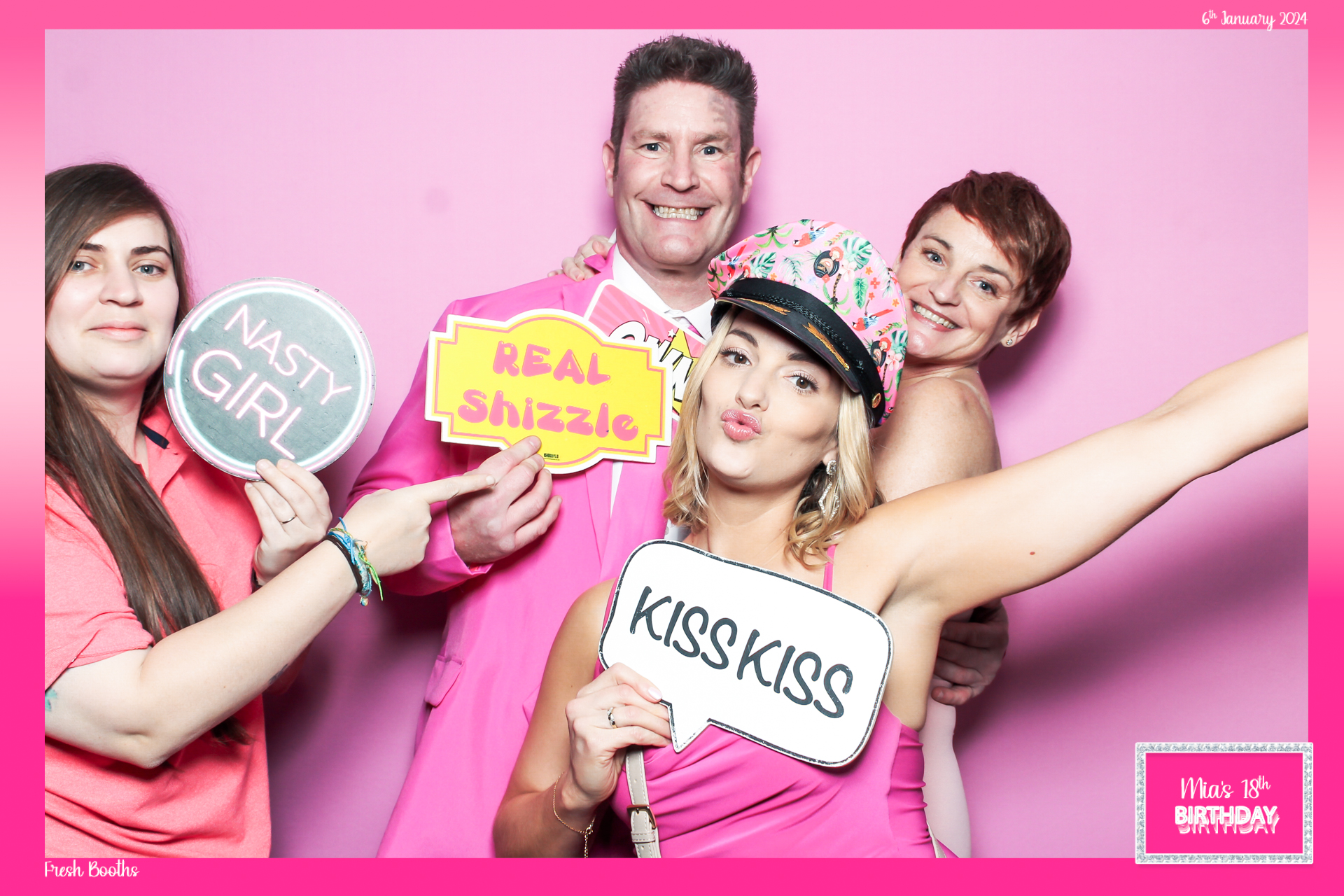 Mia's 18th - Classic Open Booth | View more photos from the event at gallery.freshbooths.com/u/FreshBooths/Mias-18th-Classic-Open-Booth