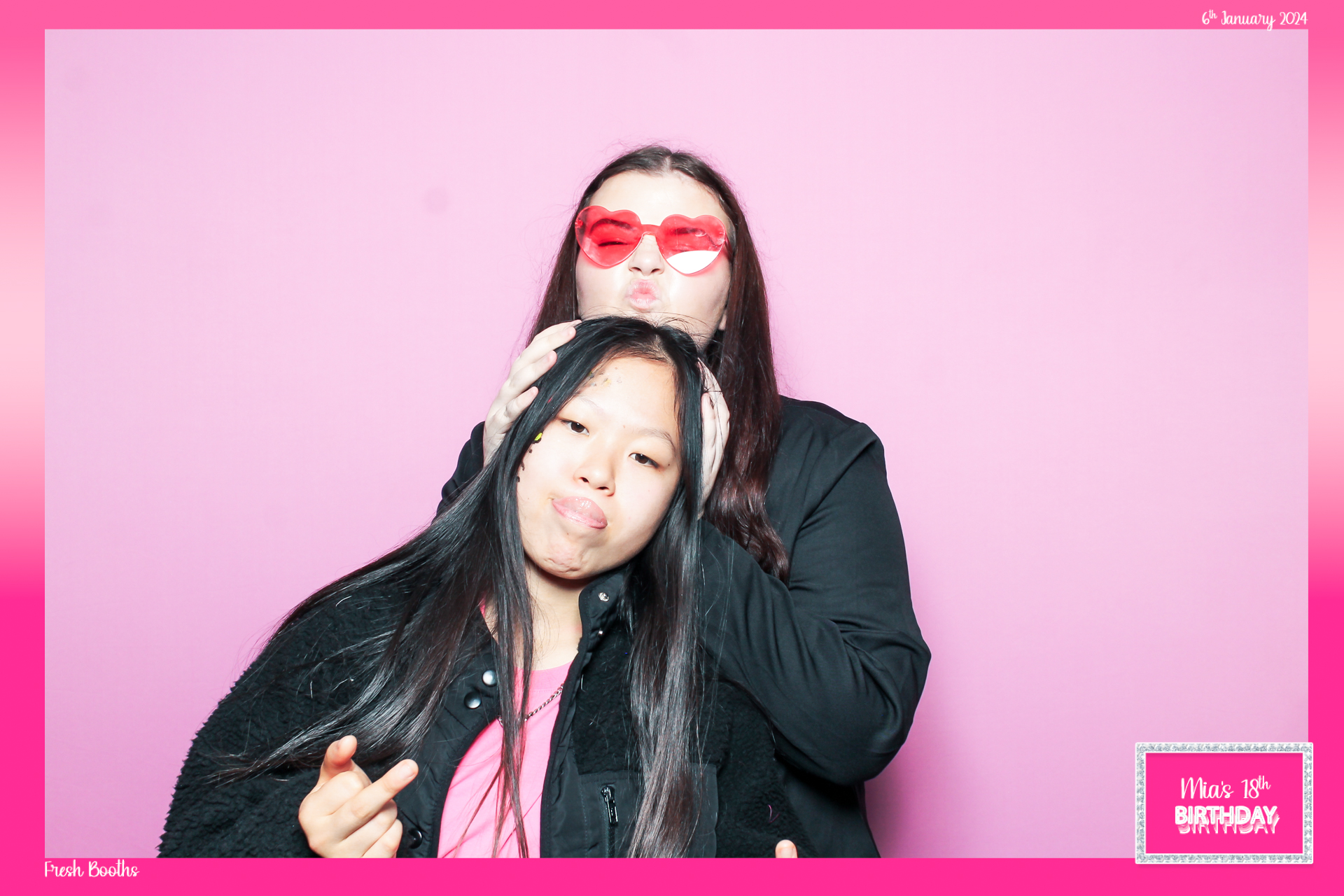 Mia's 18th - Classic Open Booth | View more photos from the event at gallery.freshbooths.com/u/FreshBooths/Mias-18th-Classic-Open-Booth