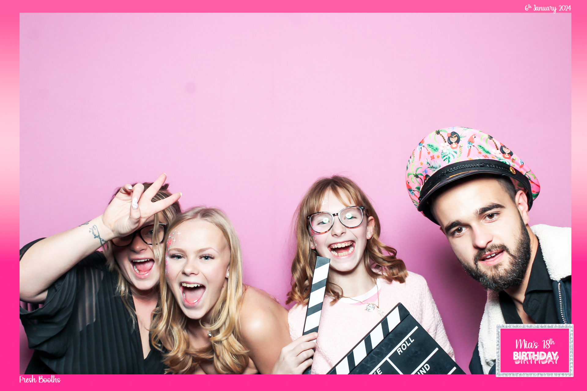 Mia's 18th - Classic Open Booth | View more photos from the event at gallery.freshbooths.com/u/FreshBooths/Mias-18th-Classic-Open-Booth