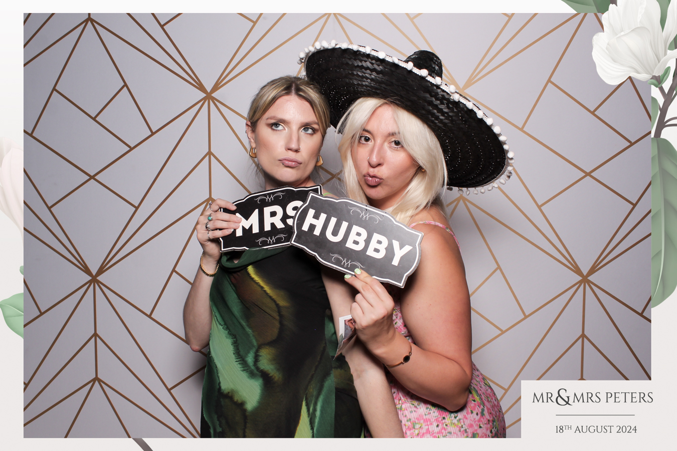 Mr & Mrs Peters | View more photos from the event at gallery.freshbooths.com/u/FreshBooths/Mr-Mrs-Peters