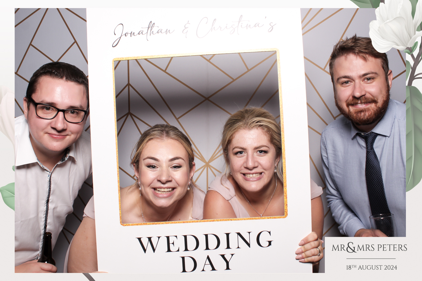 Mr & Mrs Peters | View more photos from the event at gallery.freshbooths.com/u/FreshBooths/Mr-Mrs-Peters