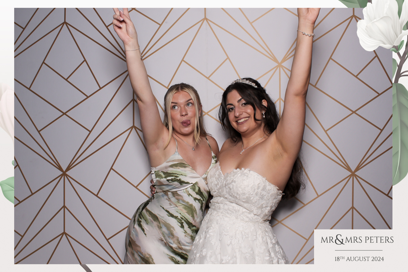 Mr & Mrs Peters | View more photos from the event at gallery.freshbooths.com/u/FreshBooths/Mr-Mrs-Peters