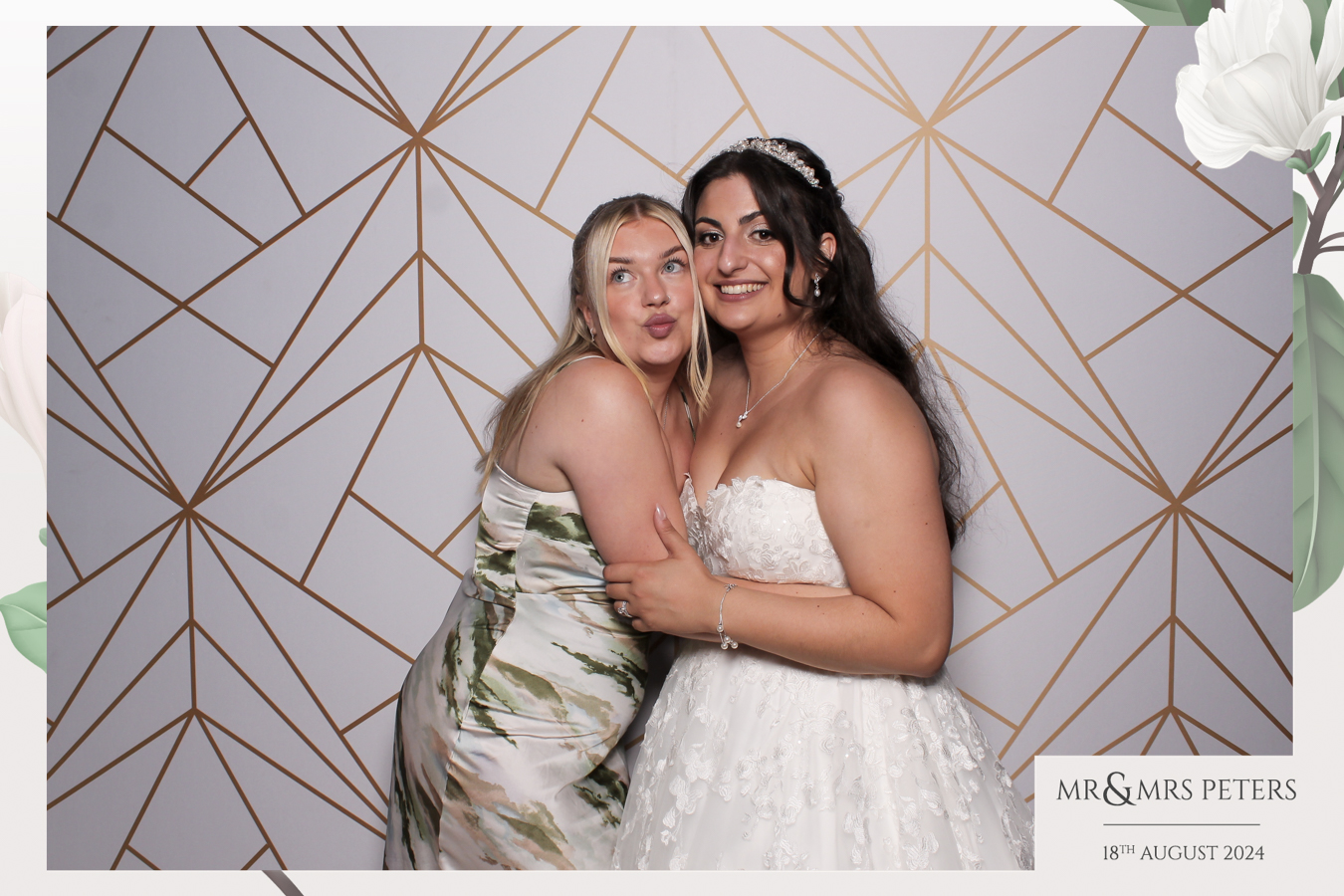 Mr & Mrs Peters | View more photos from the event at gallery.freshbooths.com/u/FreshBooths/Mr-Mrs-Peters