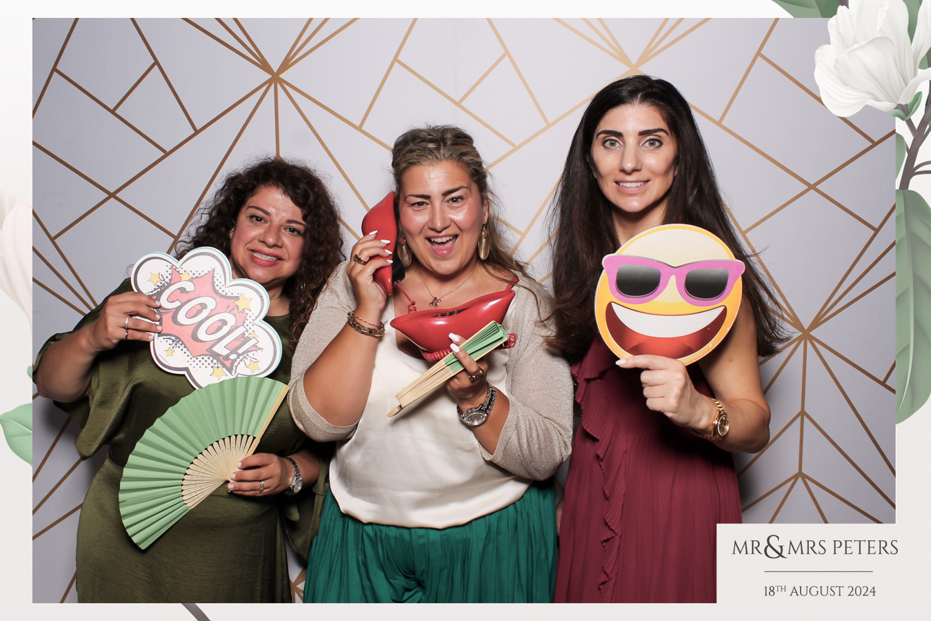 Mr & Mrs Peters | View more photos from the event at gallery.freshbooths.com/u/FreshBooths/Mr-Mrs-Peters