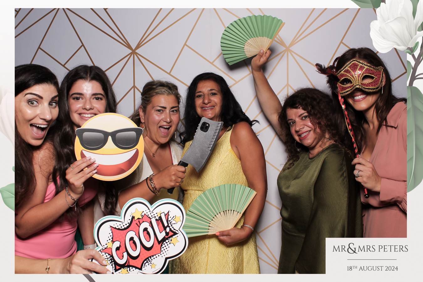 Mr & Mrs Peters | View more photos from the event at gallery.freshbooths.com/u/FreshBooths/Mr-Mrs-Peters