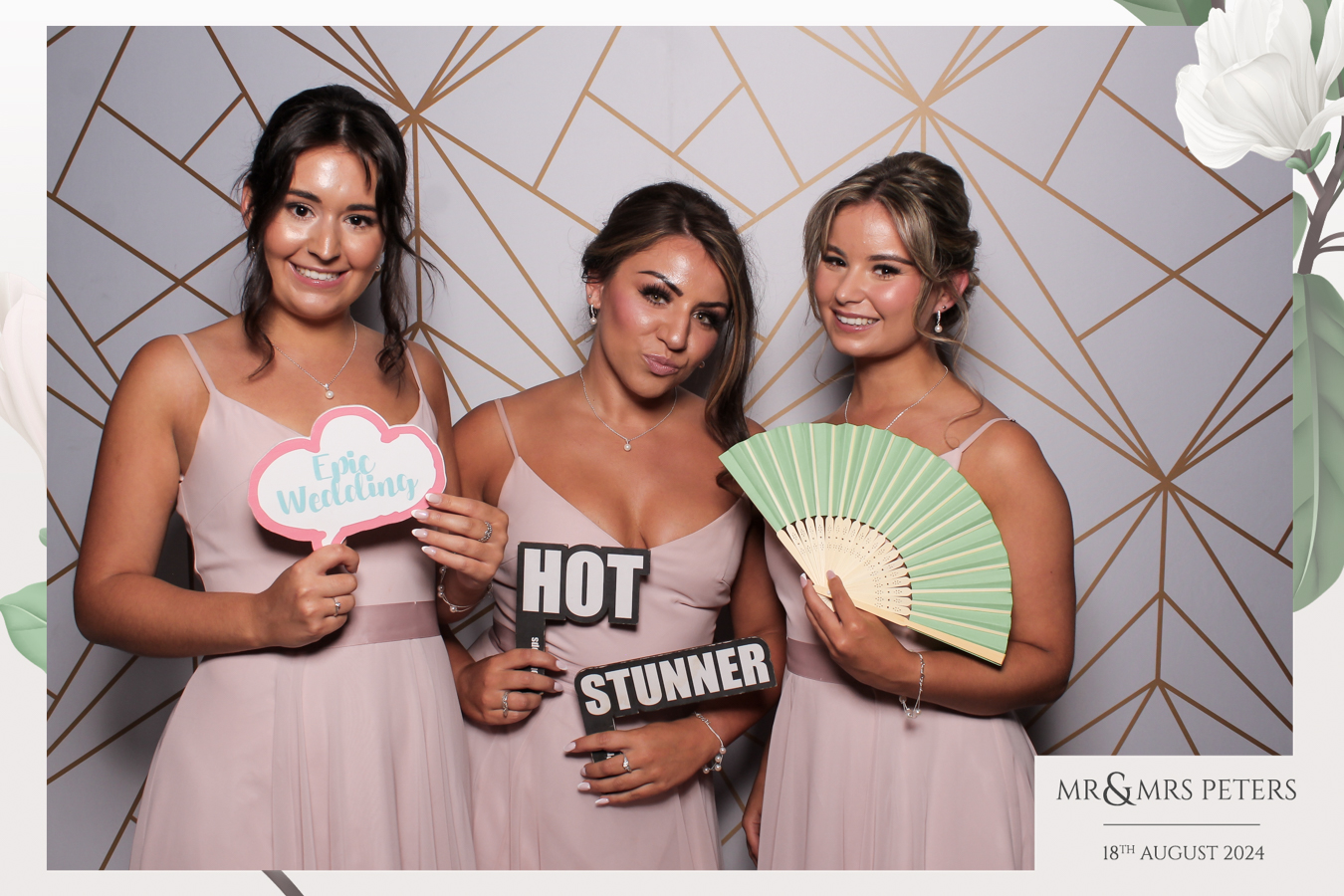 Mr & Mrs Peters | View more photos from the event at gallery.freshbooths.com/u/FreshBooths/Mr-Mrs-Peters