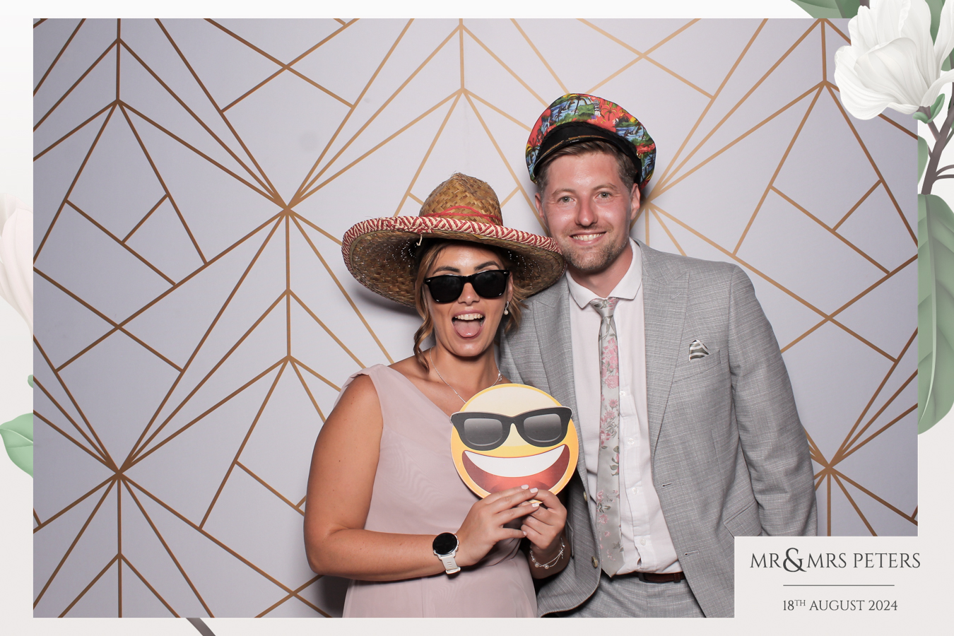 Mr & Mrs Peters | View more photos from the event at gallery.freshbooths.com/u/FreshBooths/Mr-Mrs-Peters