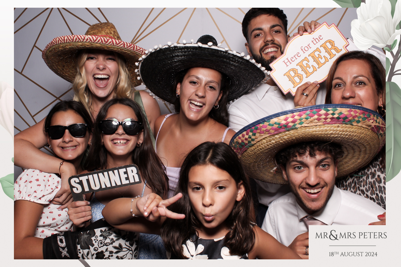 Mr & Mrs Peters | View more photos from the event at gallery.freshbooths.com/u/FreshBooths/Mr-Mrs-Peters