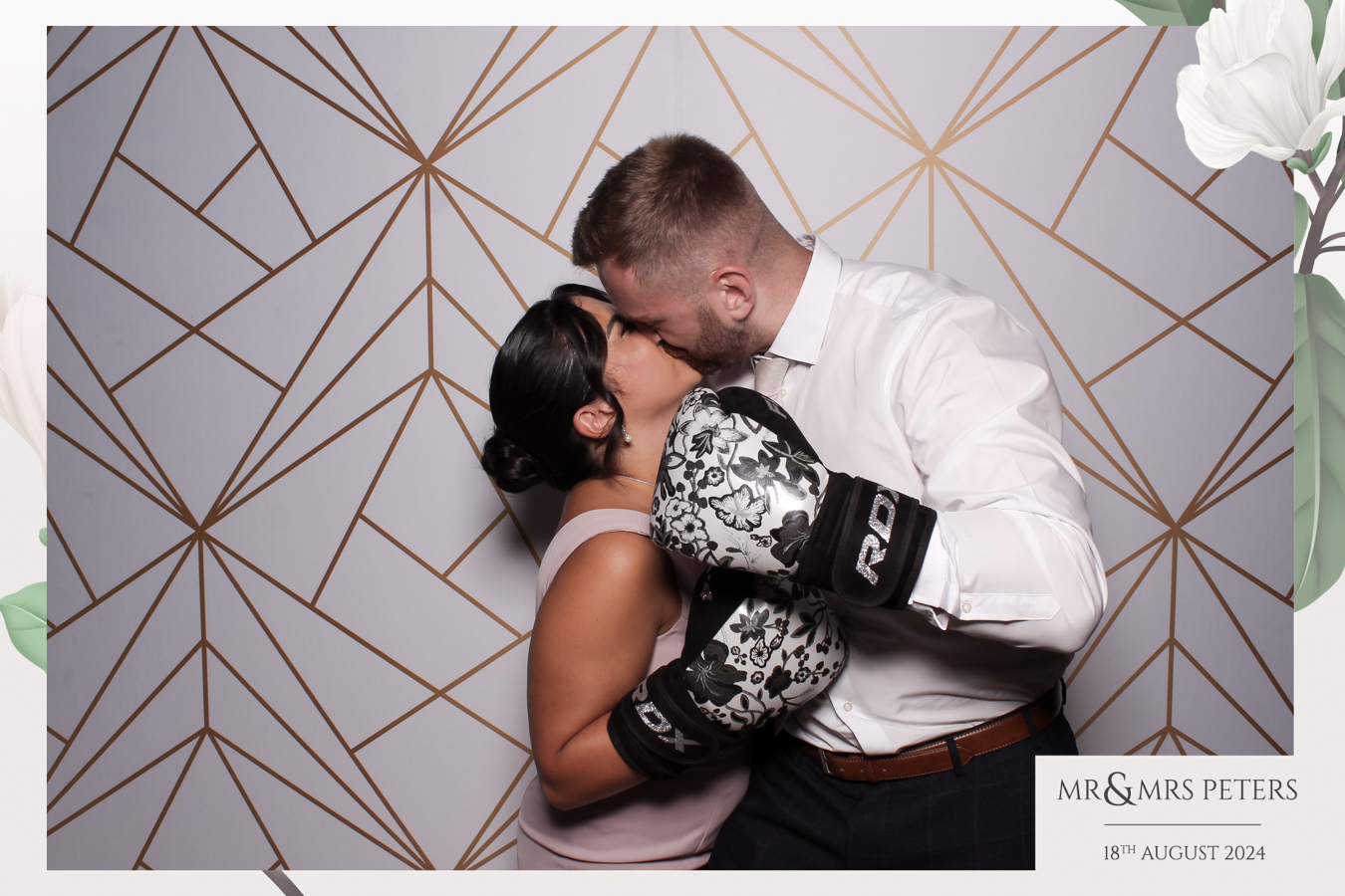 Mr & Mrs Peters | View more photos from the event at gallery.freshbooths.com/u/FreshBooths/Mr-Mrs-Peters