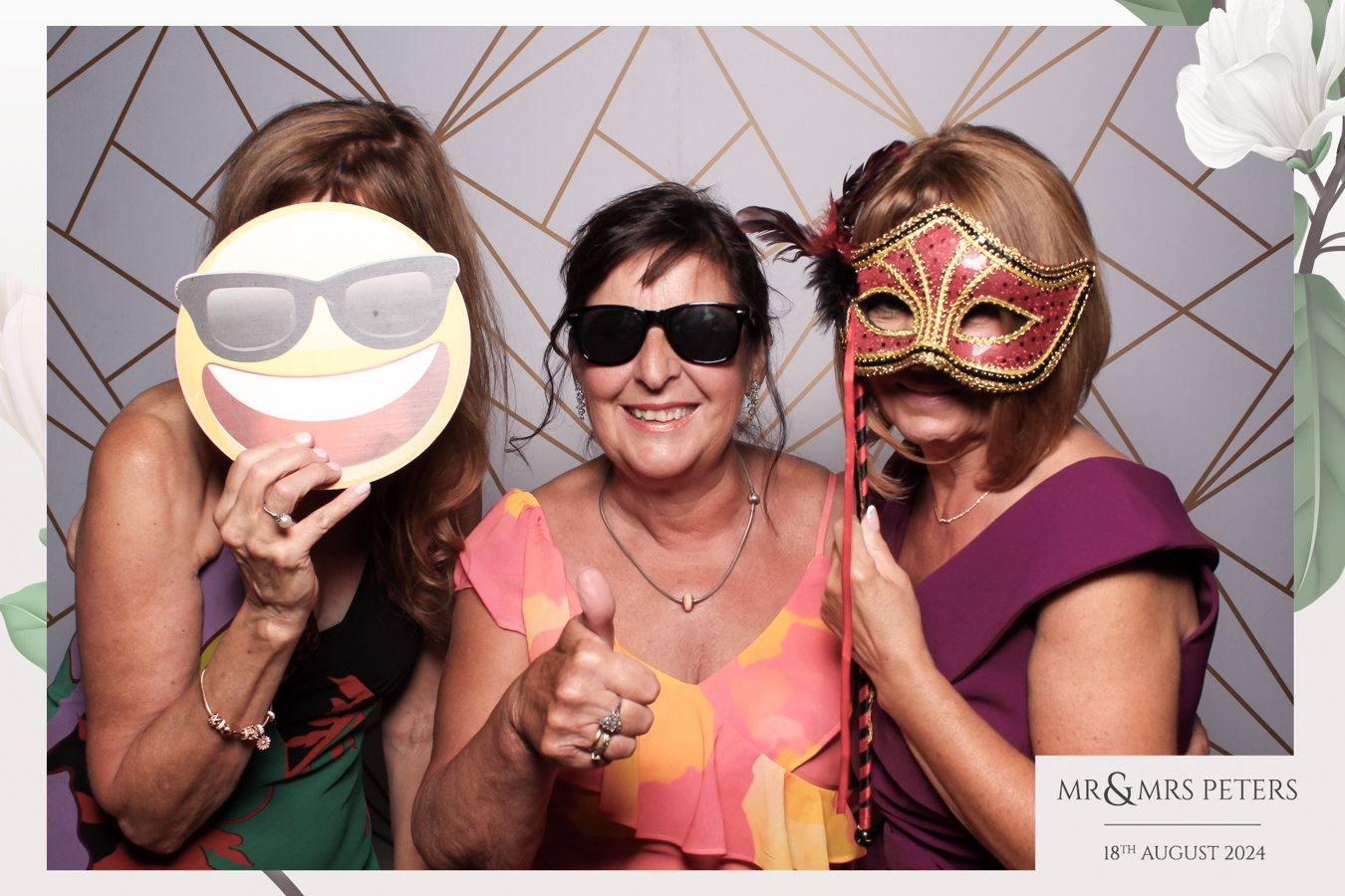 Mr & Mrs Peters | View more photos from the event at gallery.freshbooths.com/u/FreshBooths/Mr-Mrs-Peters