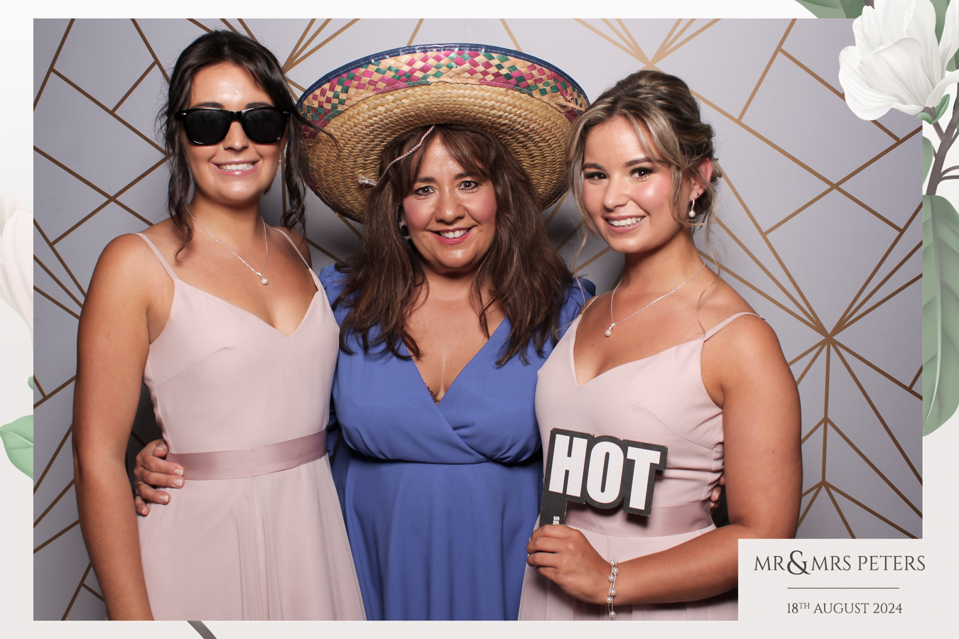 Mr & Mrs Peters | View more photos from the event at gallery.freshbooths.com/u/FreshBooths/Mr-Mrs-Peters