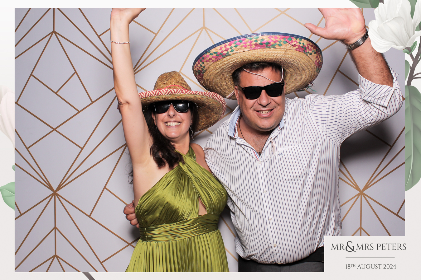 Mr & Mrs Peters | View more photos from the event at gallery.freshbooths.com/u/FreshBooths/Mr-Mrs-Peters
