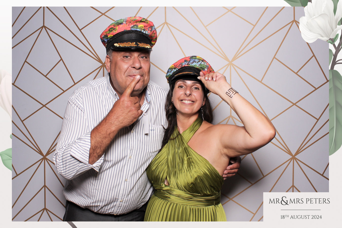 Mr & Mrs Peters | View more photos from the event at gallery.freshbooths.com/u/FreshBooths/Mr-Mrs-Peters