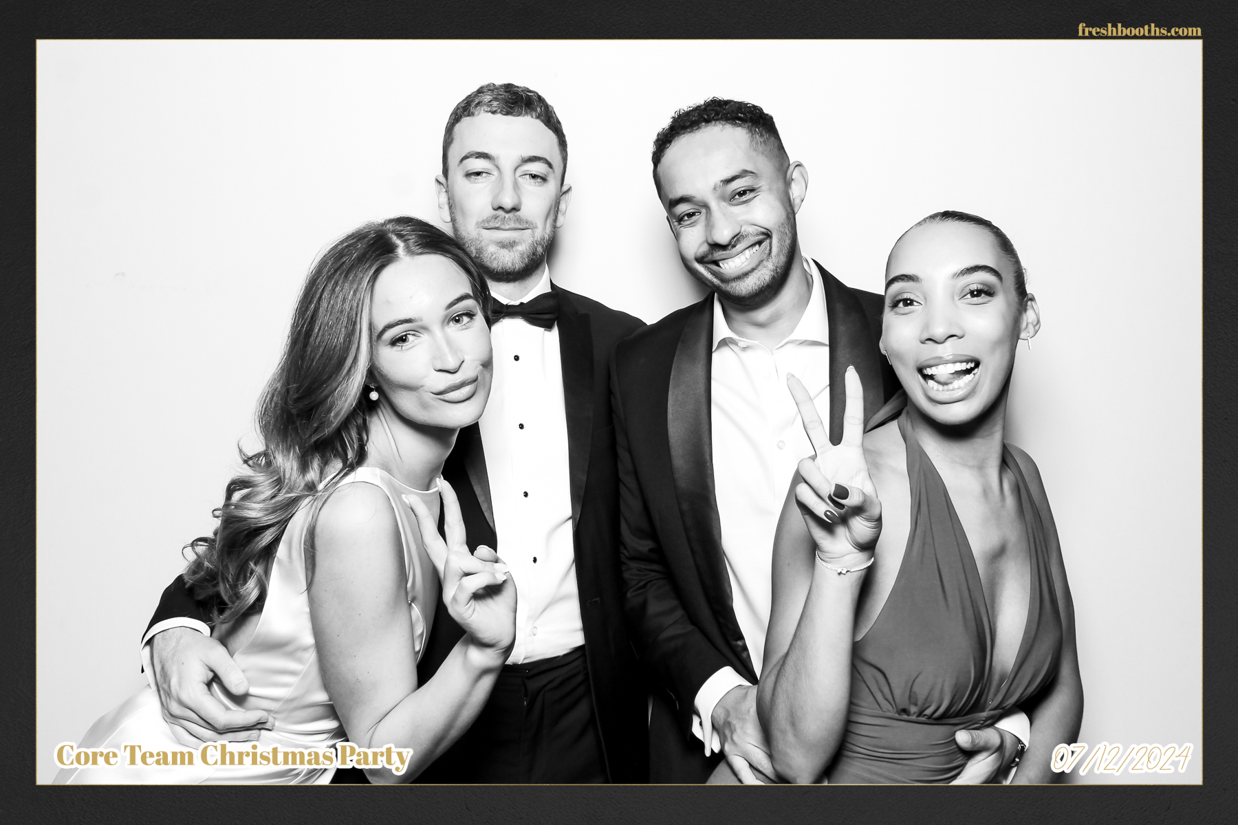 Overbury Xmas Party 2024 | View more photos from the event at gallery.freshbooths.com/u/FreshBooths/Overbury-Xmas-Party-2024