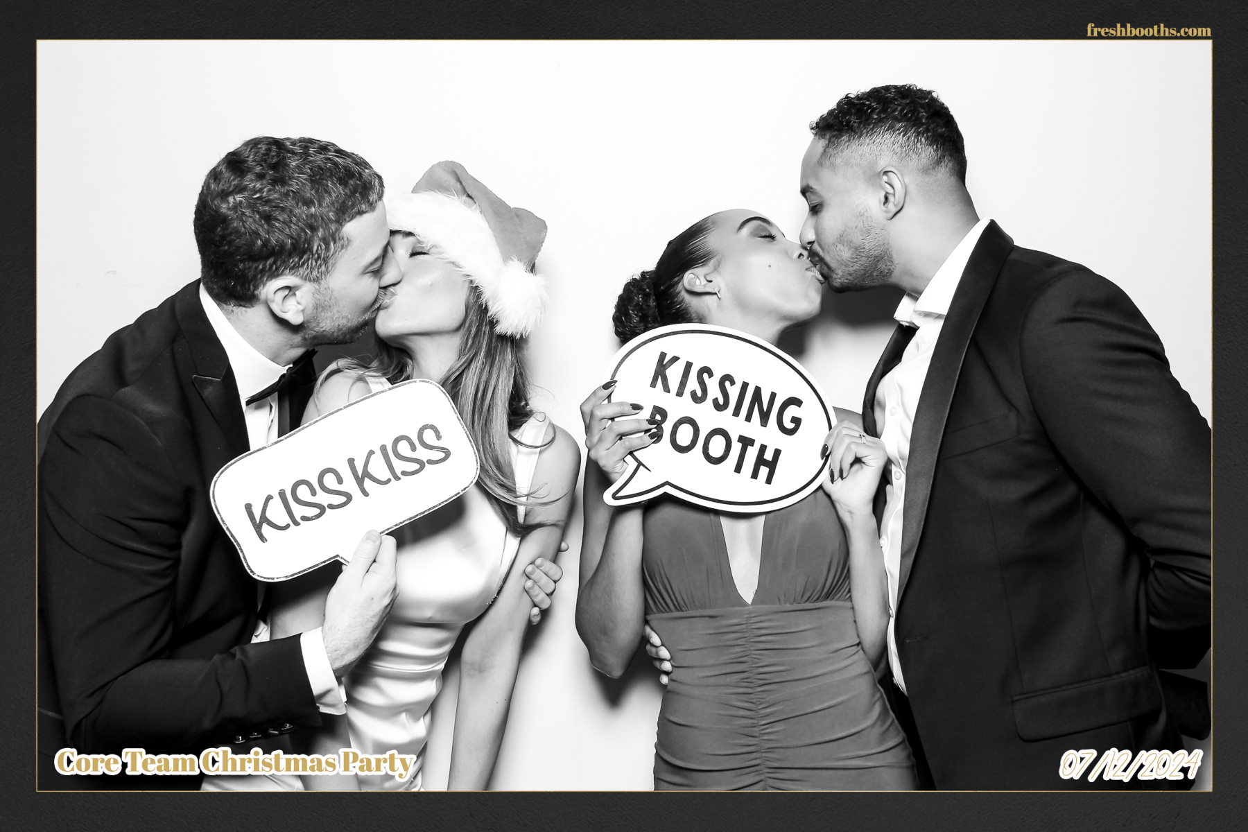 Overbury Xmas Party 2024 | View more photos from the event at gallery.freshbooths.com/u/FreshBooths/Overbury-Xmas-Party-2024