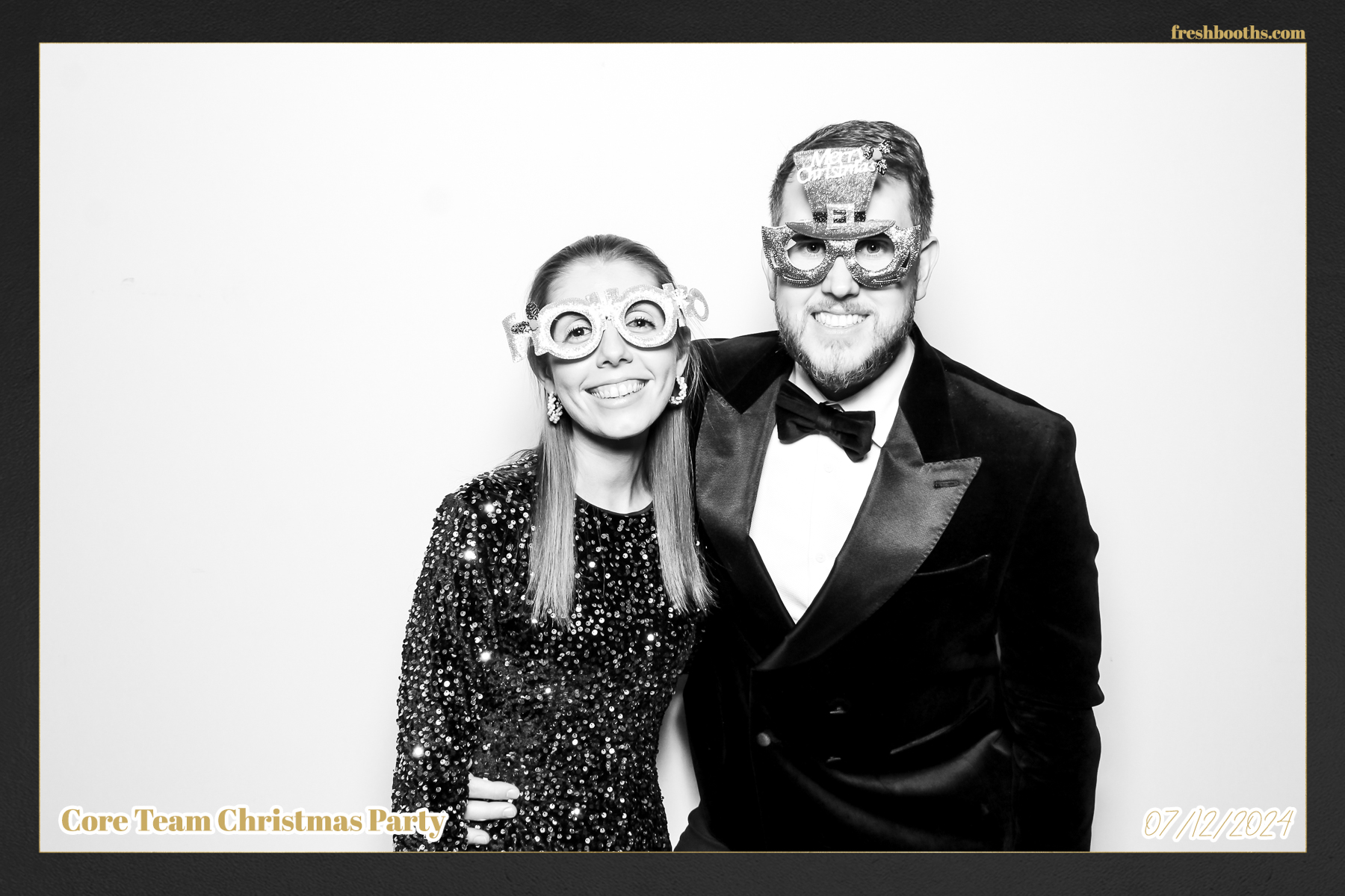 Overbury Xmas Party 2024 | View more photos from the event at gallery.freshbooths.com/u/FreshBooths/Overbury-Xmas-Party-2024