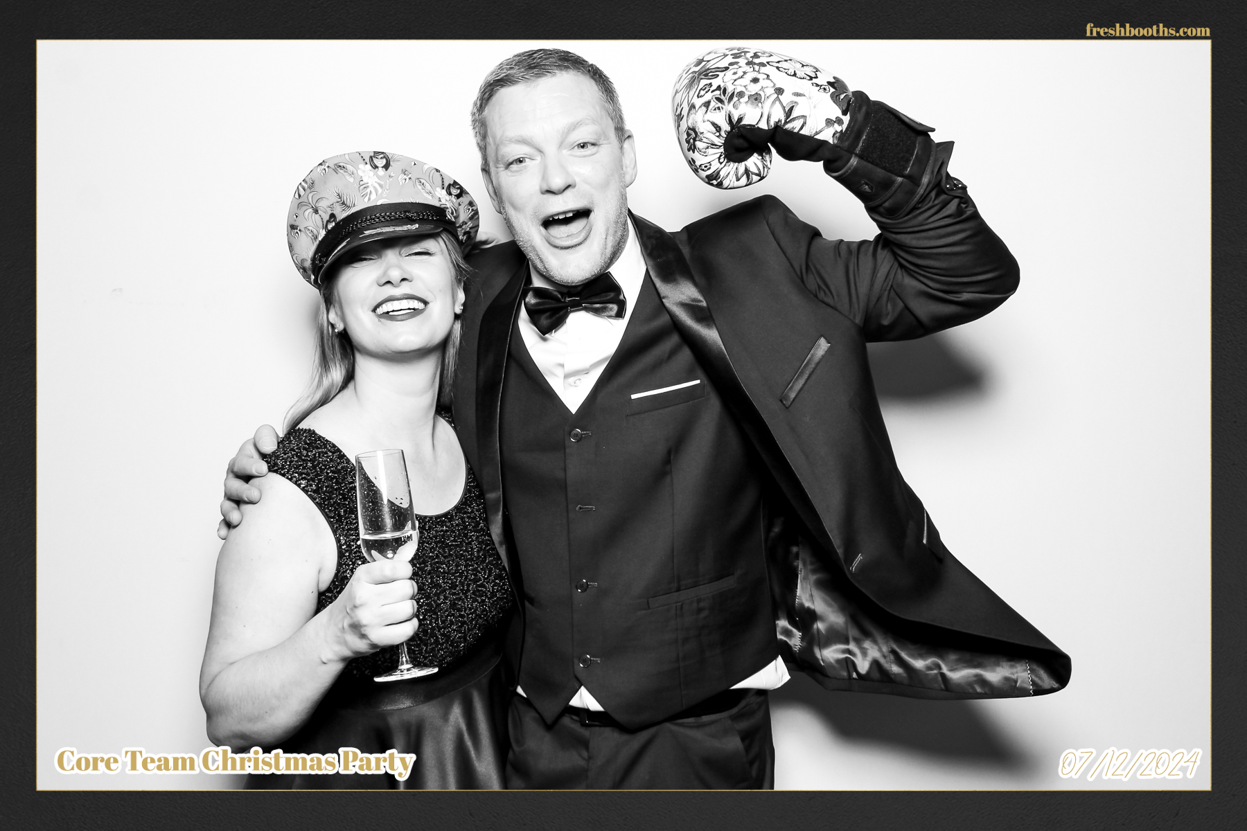 Overbury Xmas Party 2024 | View more photos from the event at gallery.freshbooths.com/u/FreshBooths/Overbury-Xmas-Party-2024